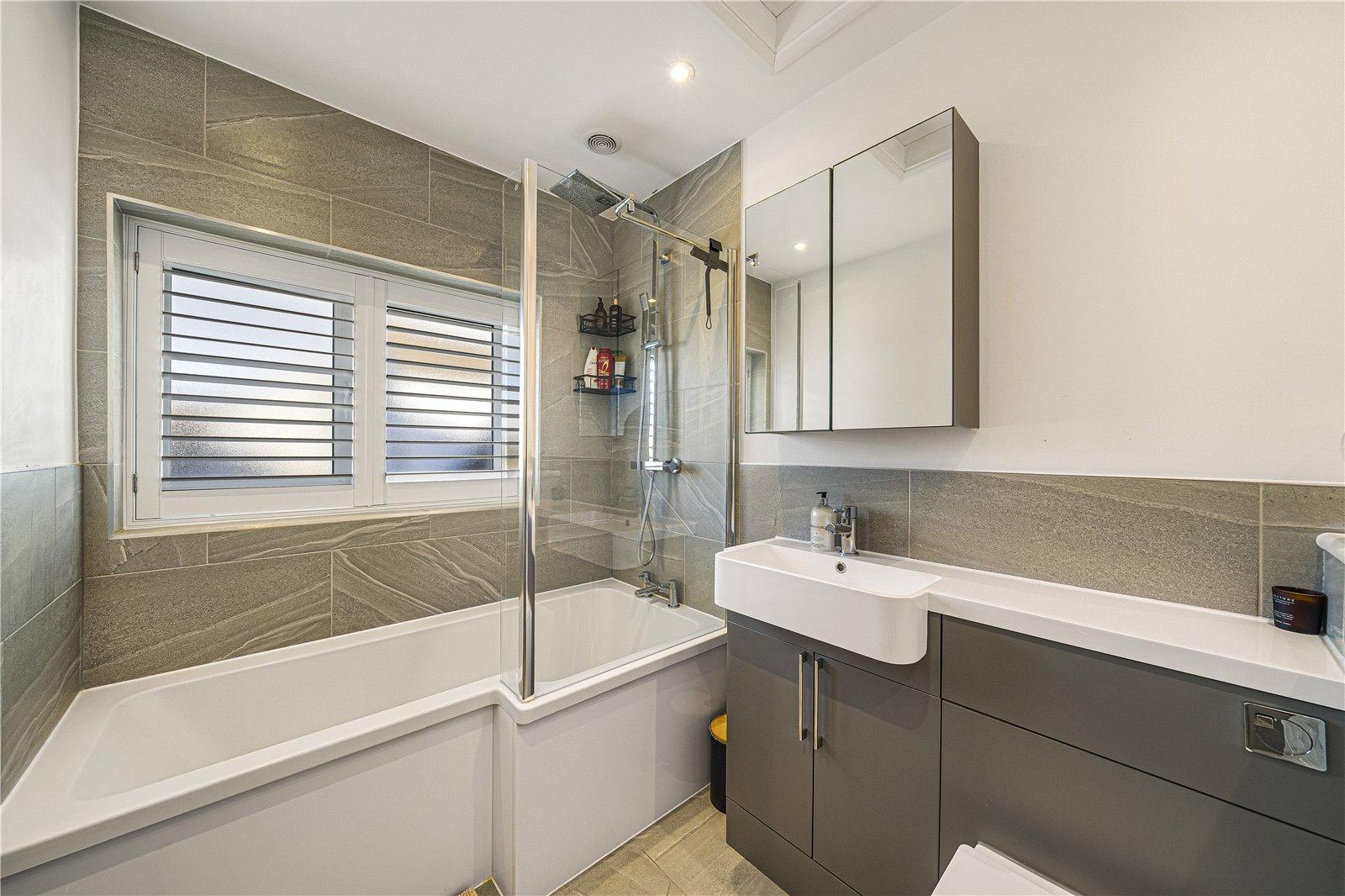 4 bedroom house for sale in Greenhithe | Robinson Jackson