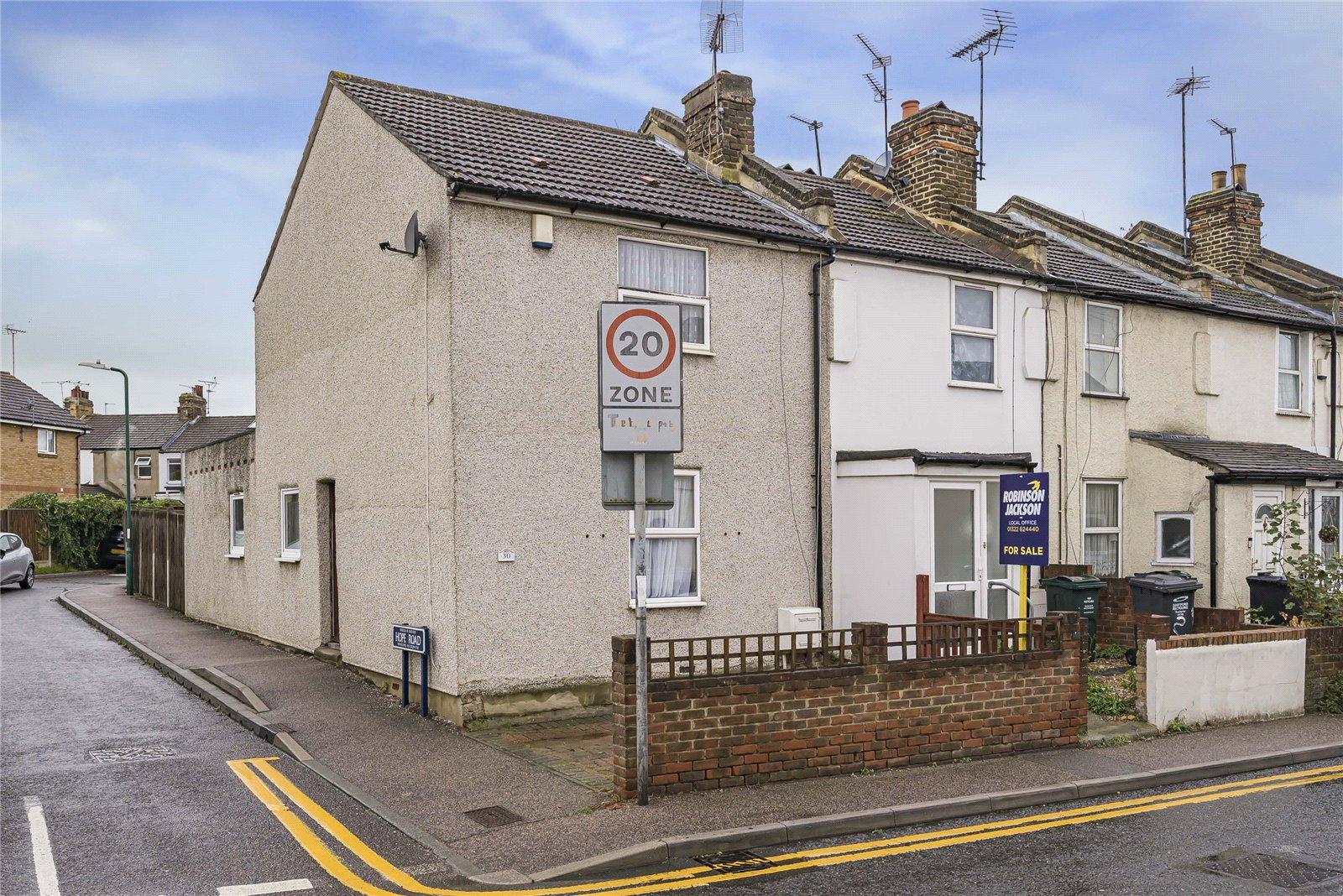 2 bedroom house for sale in Swanscombe | Robinson Jackson