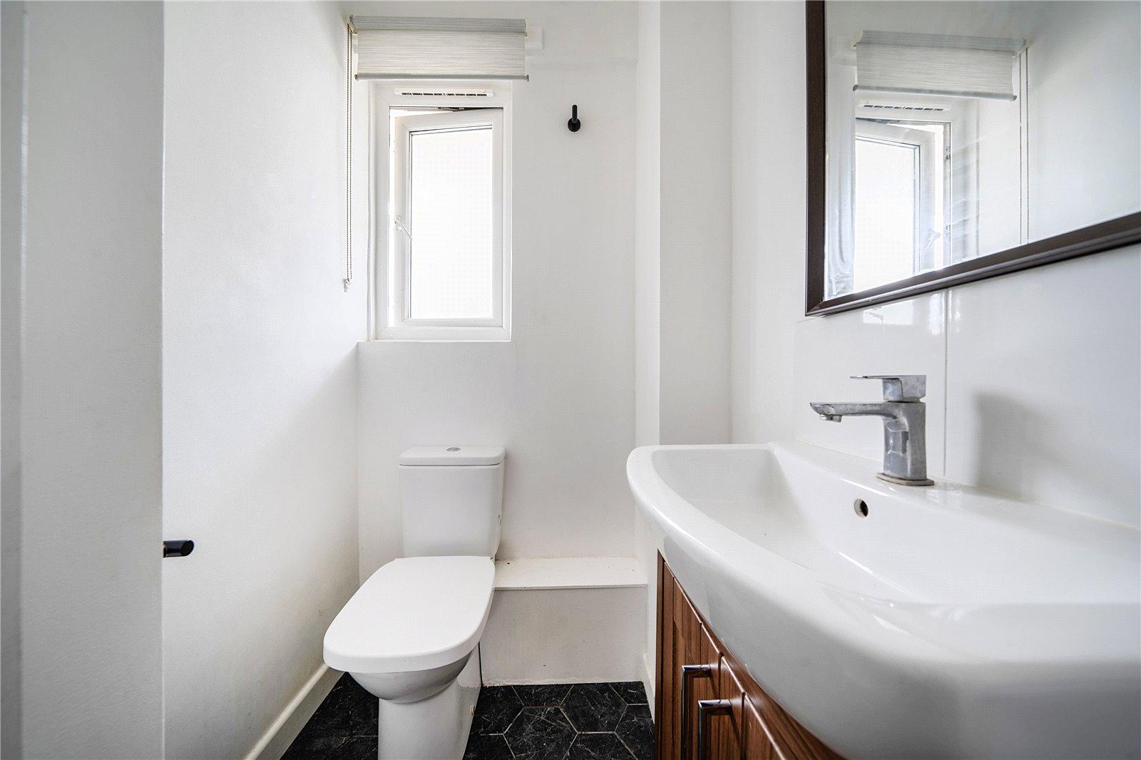 2 bedroom property for sale in Sydenham | Robinson Jackson