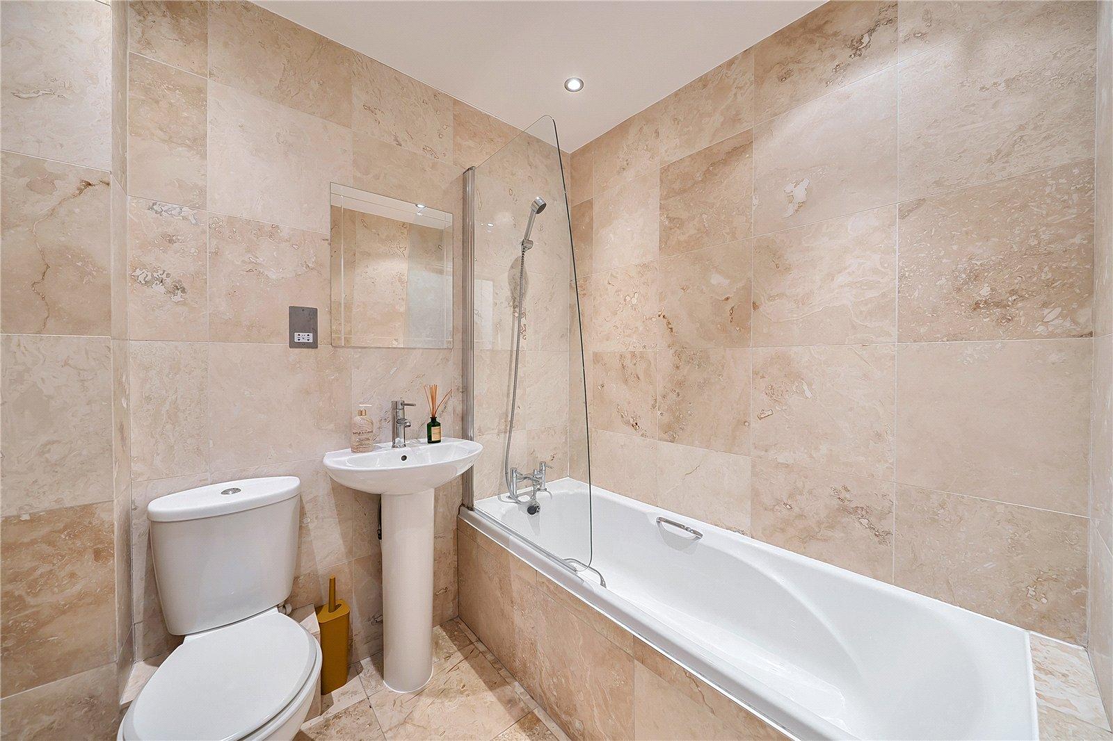 2 bedroom property for sale in Forest Hill | Robinson Jackson