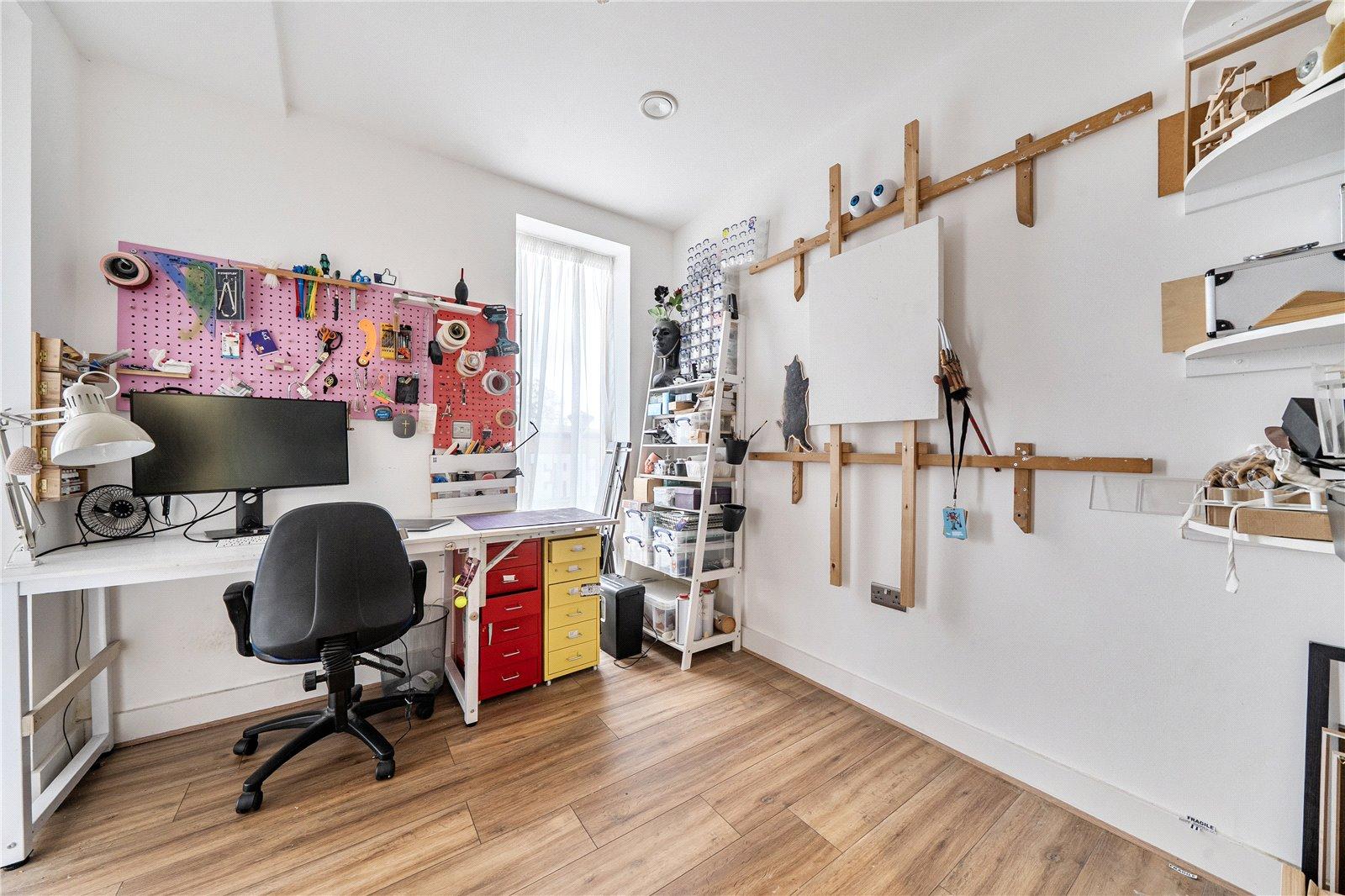 3 bedroom property for sale in Forest Hill | Robinson Jackson