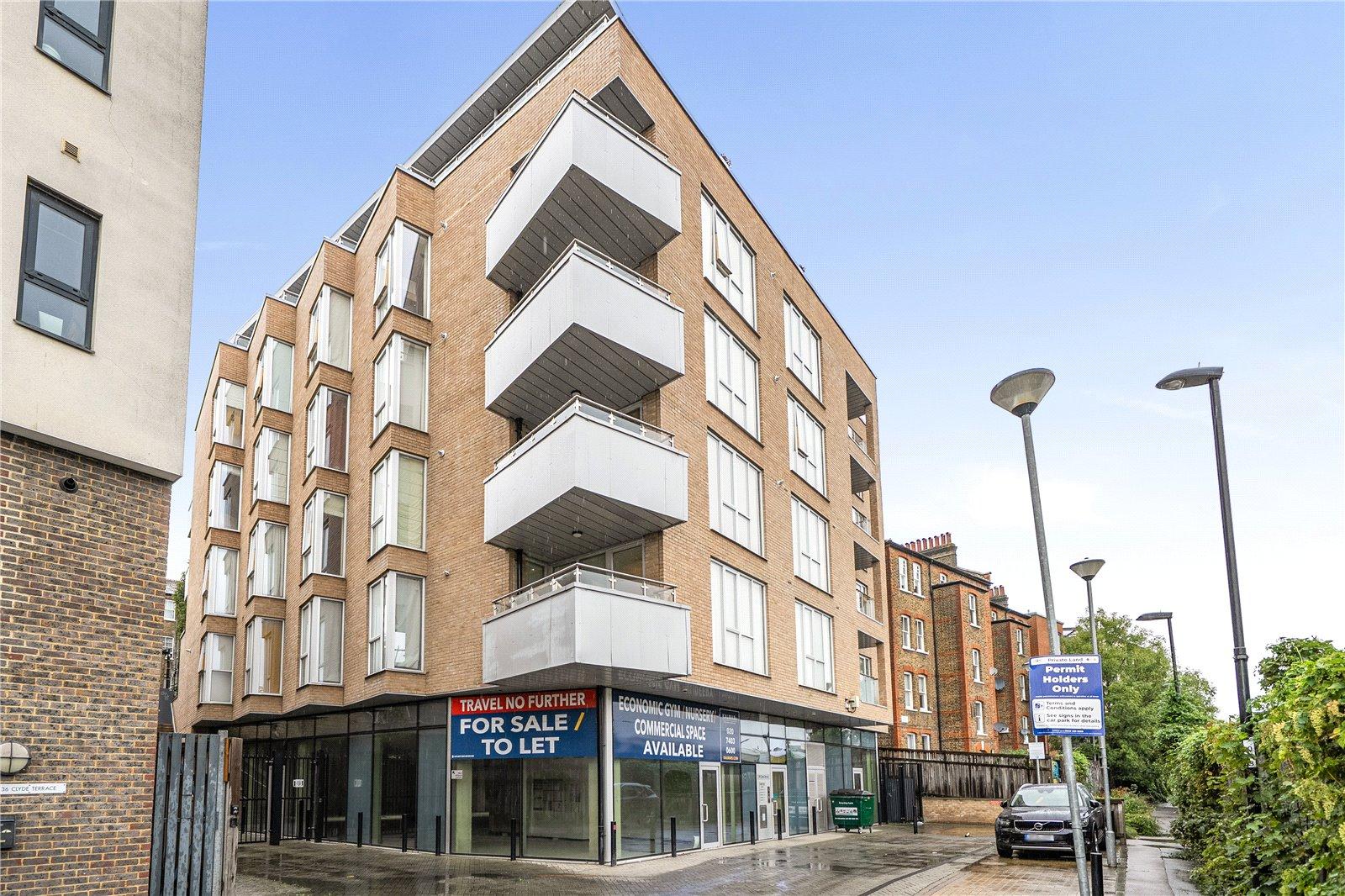 3 bedroom property for sale in Forest Hill | Robinson Jackson