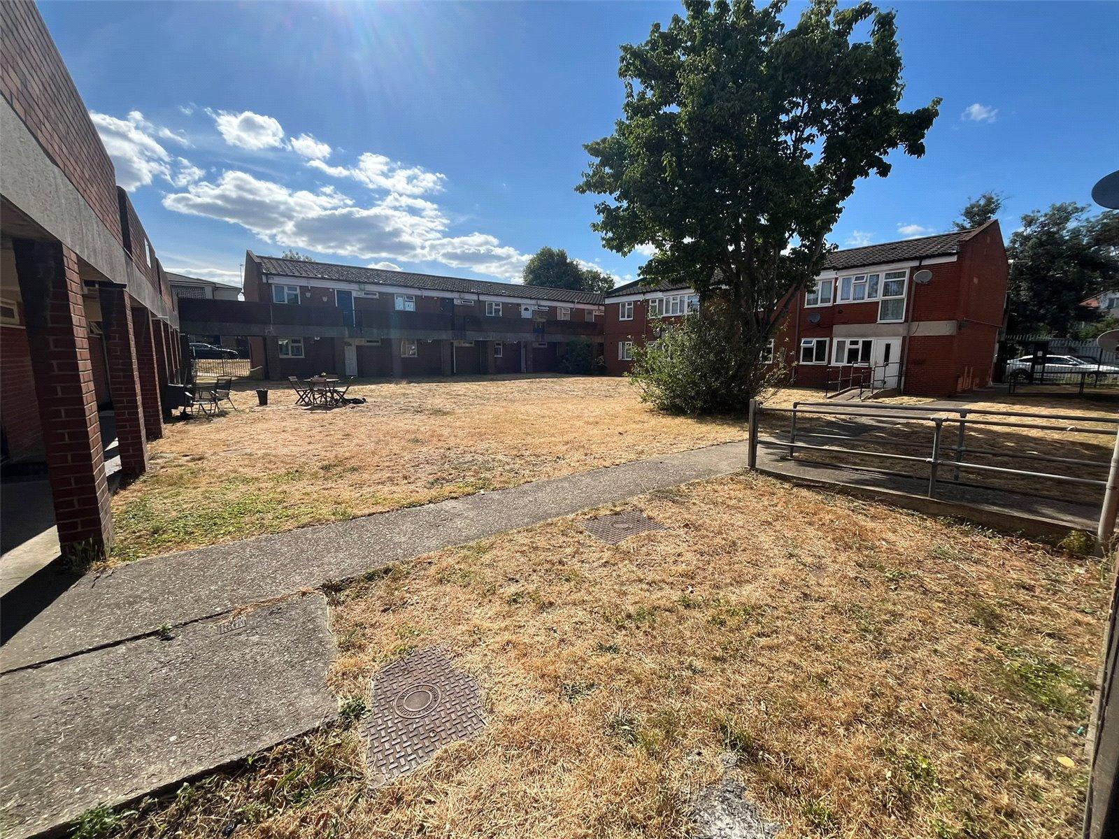 1 bedroom property for sale in South Norwood | Robinson Jackson