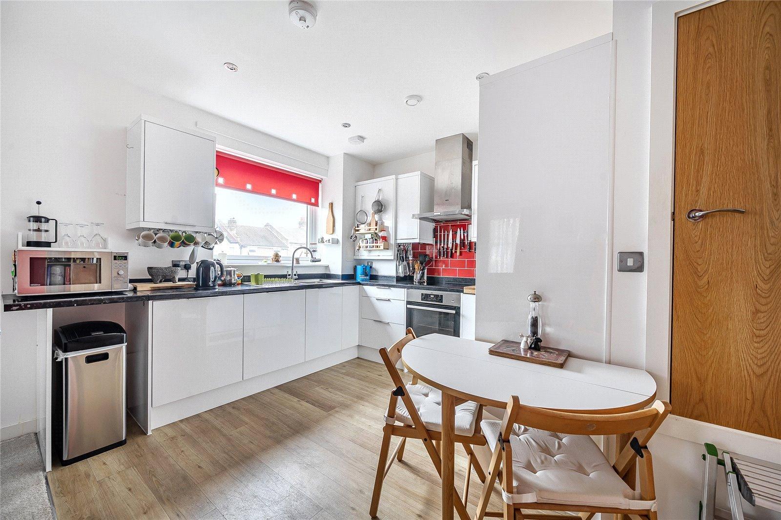 2 bedroom property for sale in Thornton Heath | Robinson Jackson