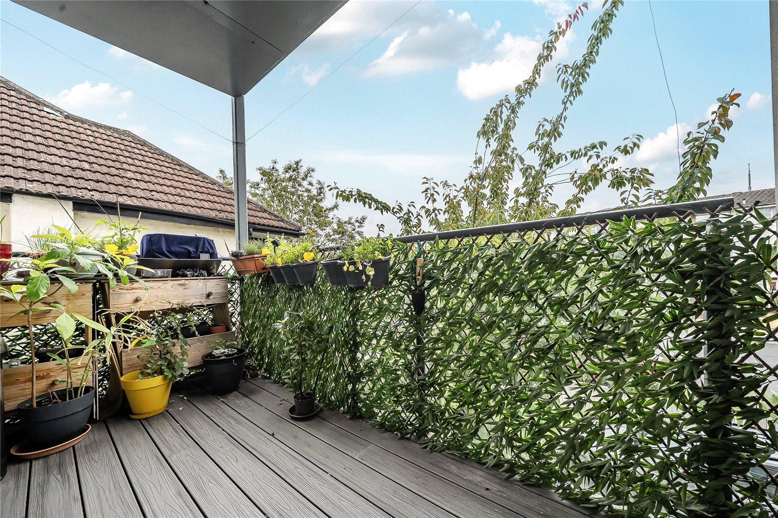 2 bedroom property for sale in Thornton Heath | Robinson Jackson