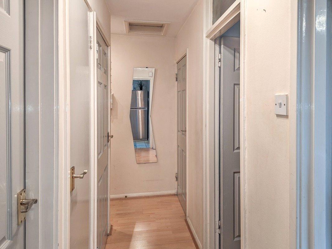 1 bedroom property for sale in Forest Hill | Robinson Jackson