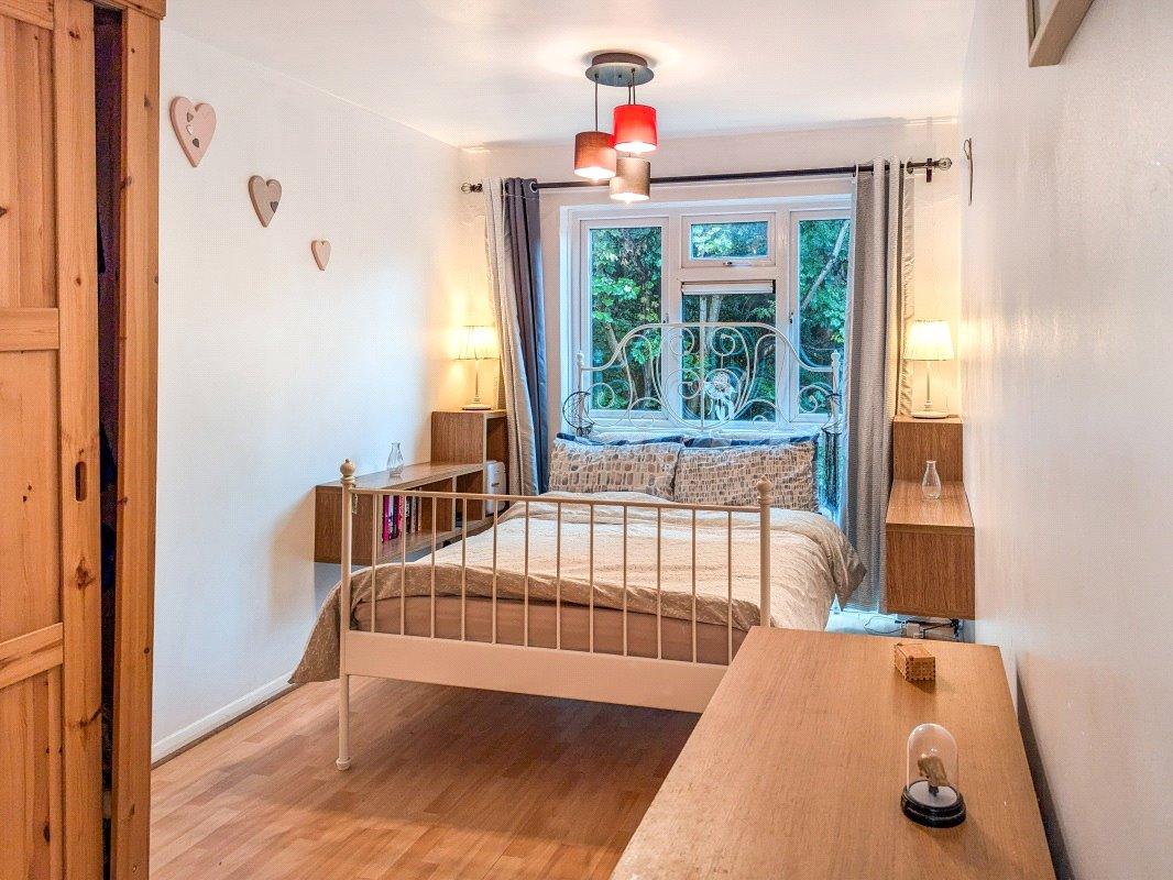 1 bedroom property for sale in Forest Hill | Robinson Jackson