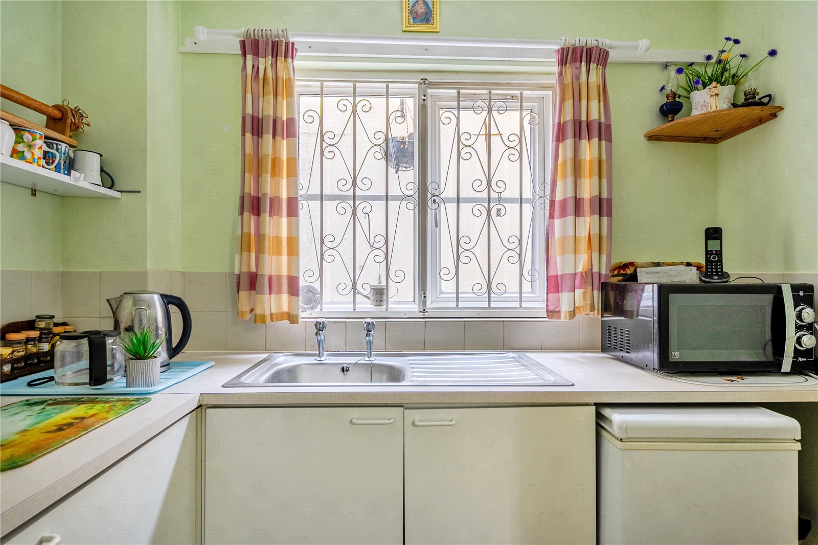 1 bedroom property for sale in Sydenham | Robinson Jackson
