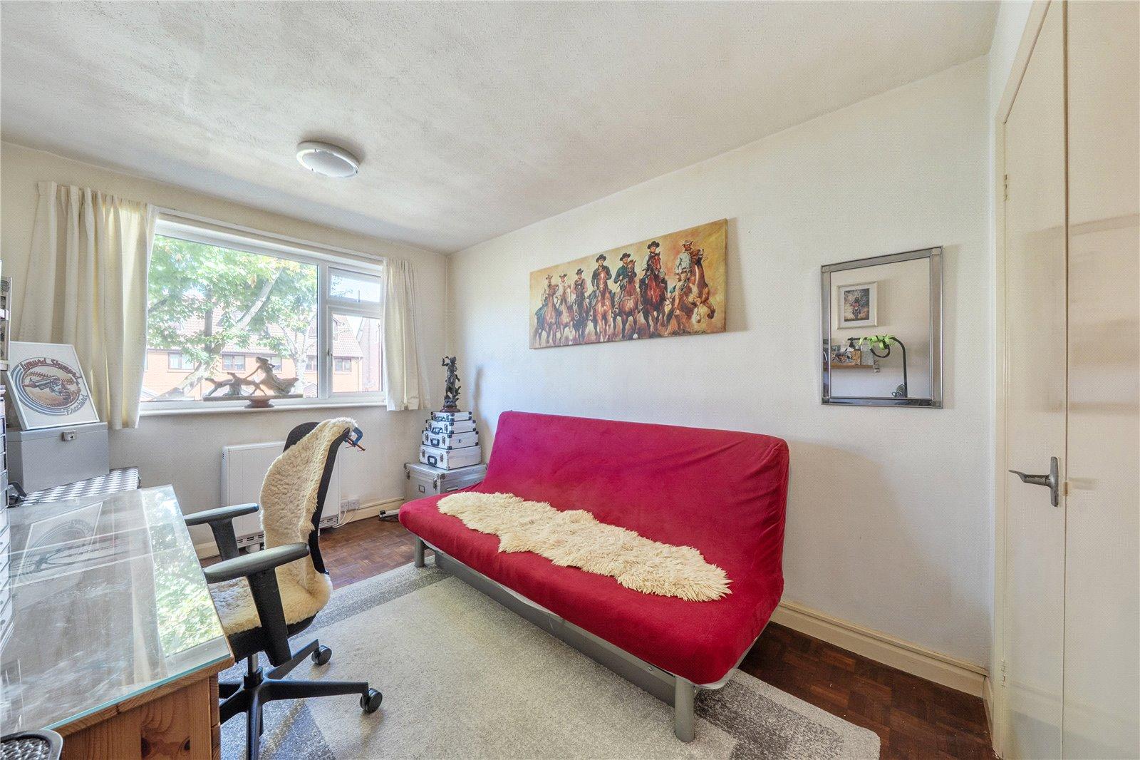 2 bedroom property for sale in Crystal Palace | Robinson Jackson