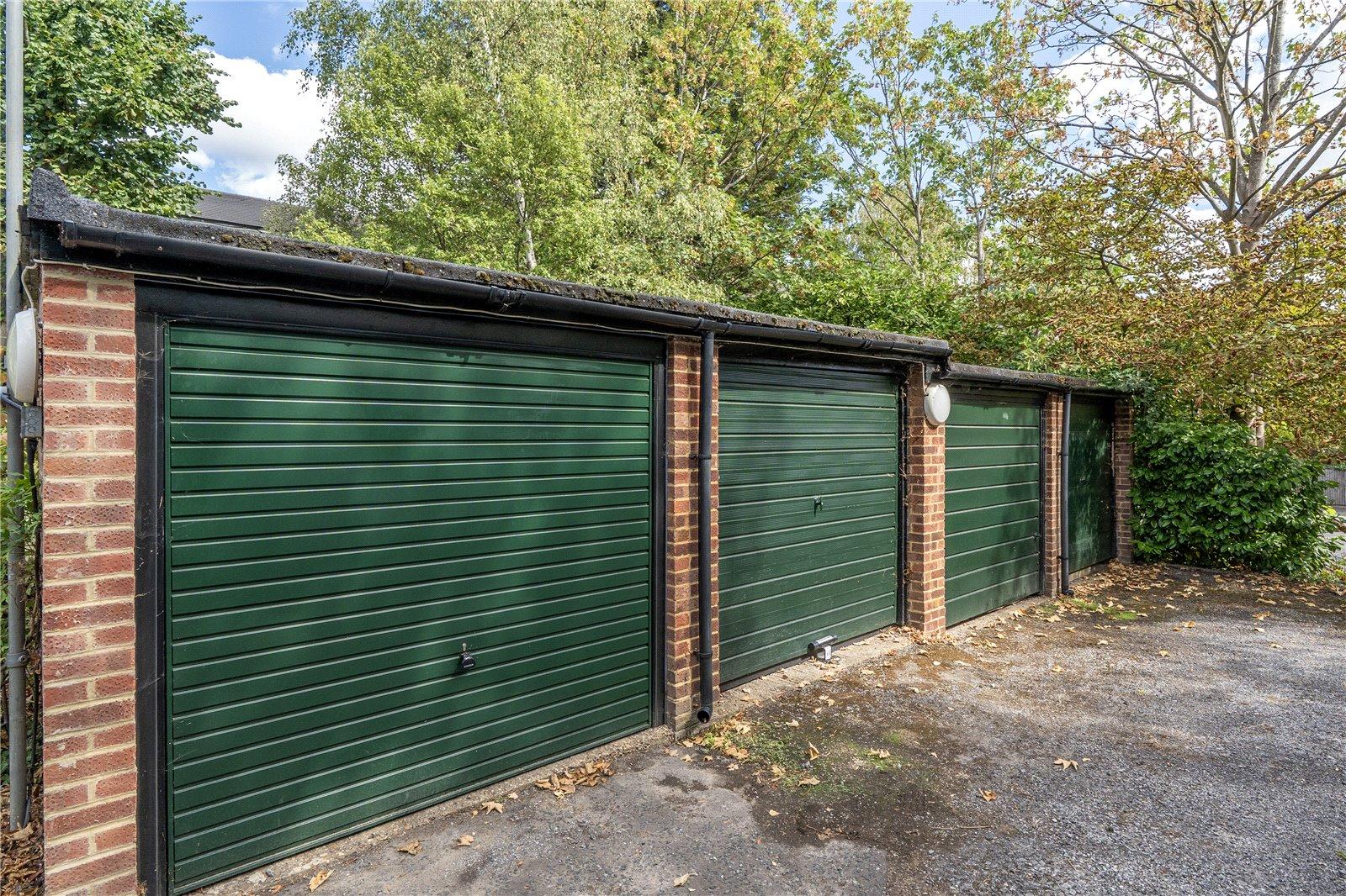 2 bedroom property for sale in Crystal Palace | Robinson Jackson