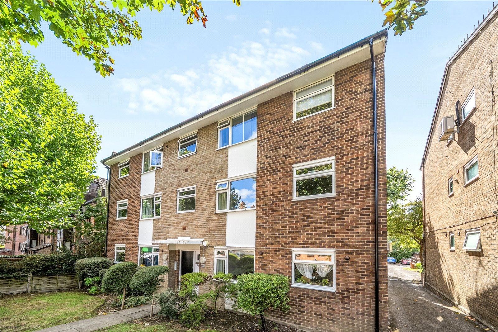 2 bedroom property for sale in Crystal Palace | Robinson Jackson