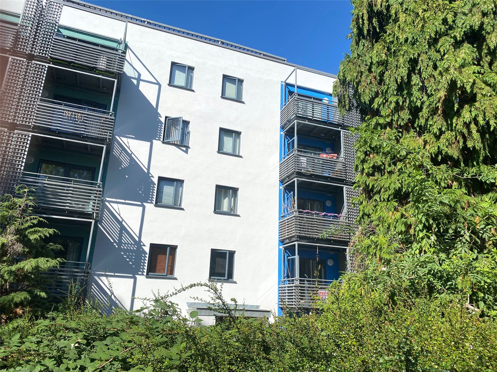 1 bedroom property for sale in London | Robinson Jackson