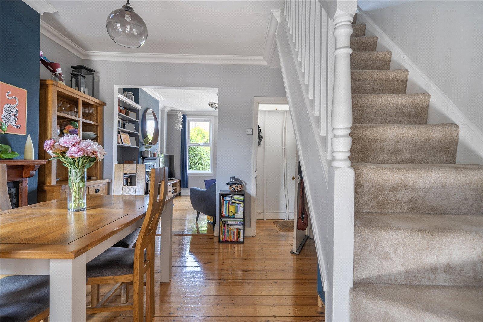 2 bedroom house for sale in London | Robinson Jackson