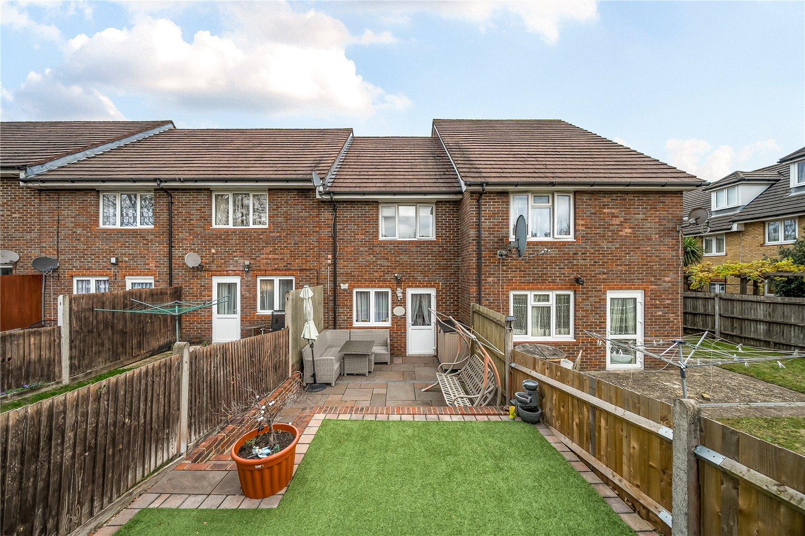 3 bedroom house for sale in London | Robinson Jackson