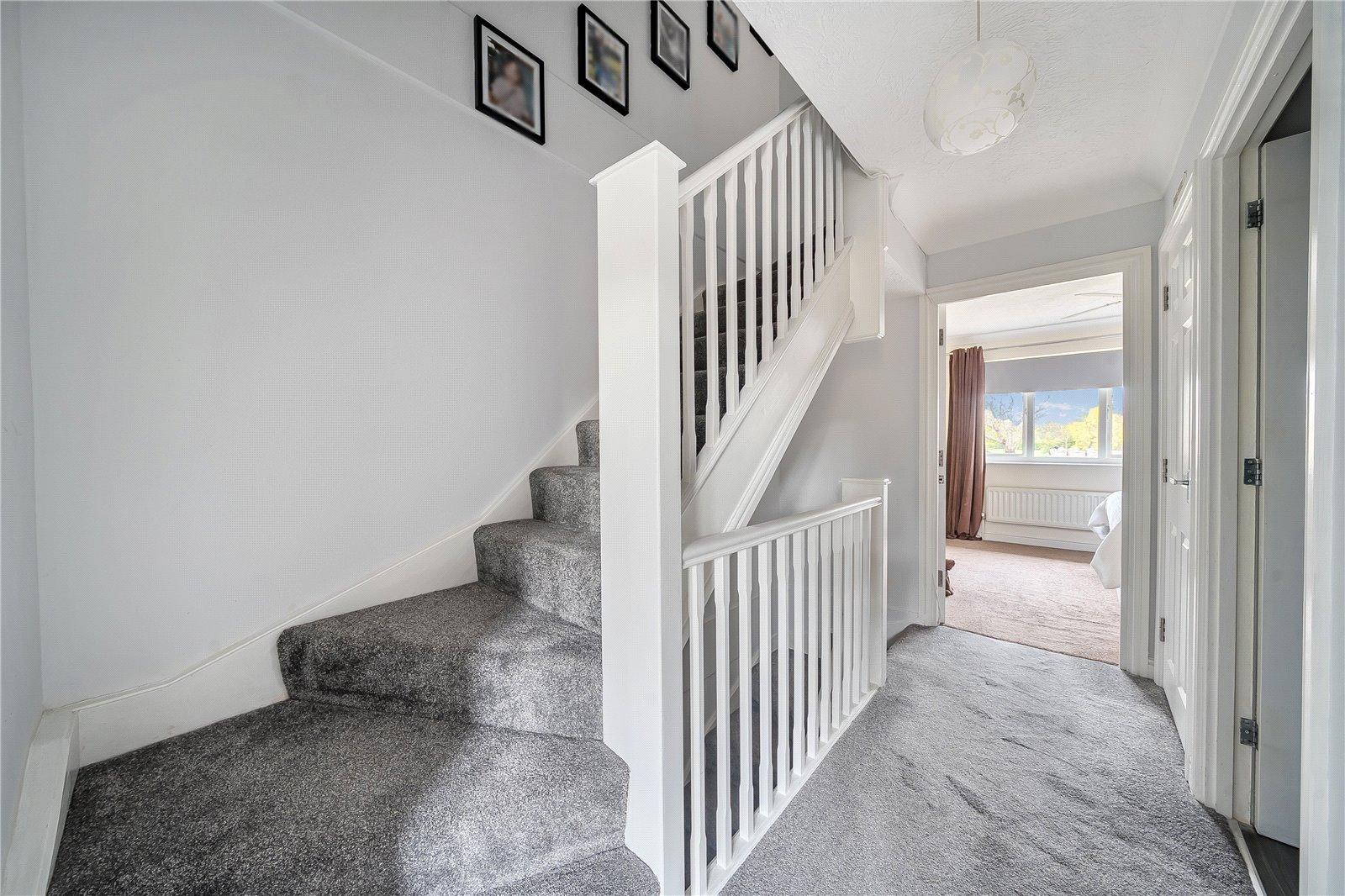 3 bedroom house for sale in London | Robinson Jackson