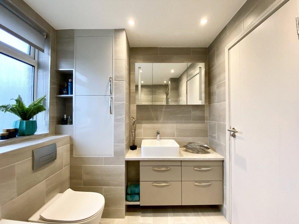 2 bedroom property for sale in Sydenham | Robinson Jackson