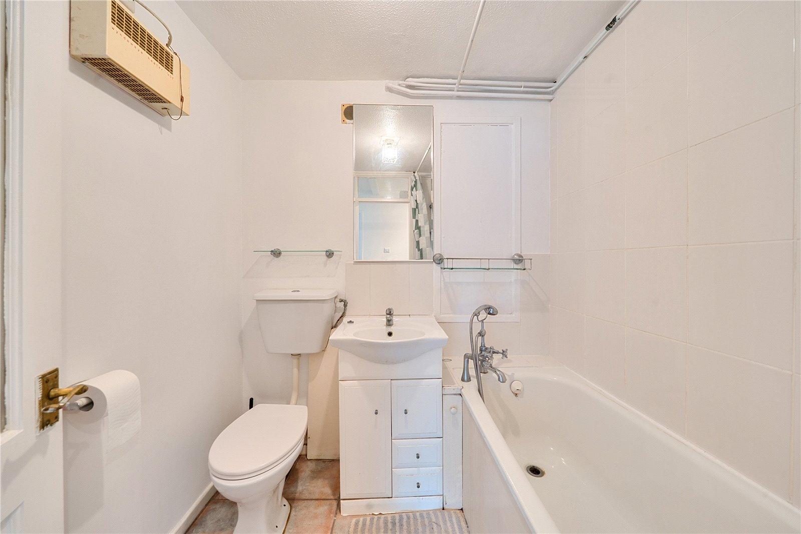 1 bedroom property for sale in Sydenham | Robinson Jackson
