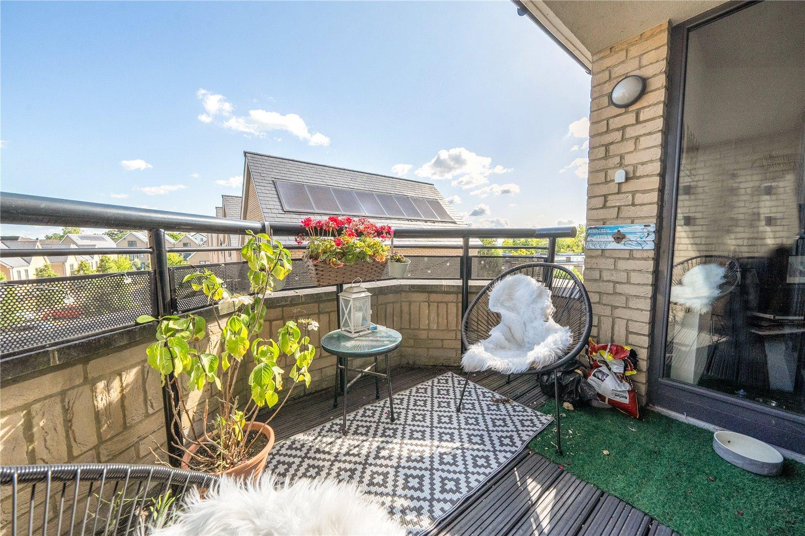 2 bedroom property for sale in Sydenham | Robinson Jackson