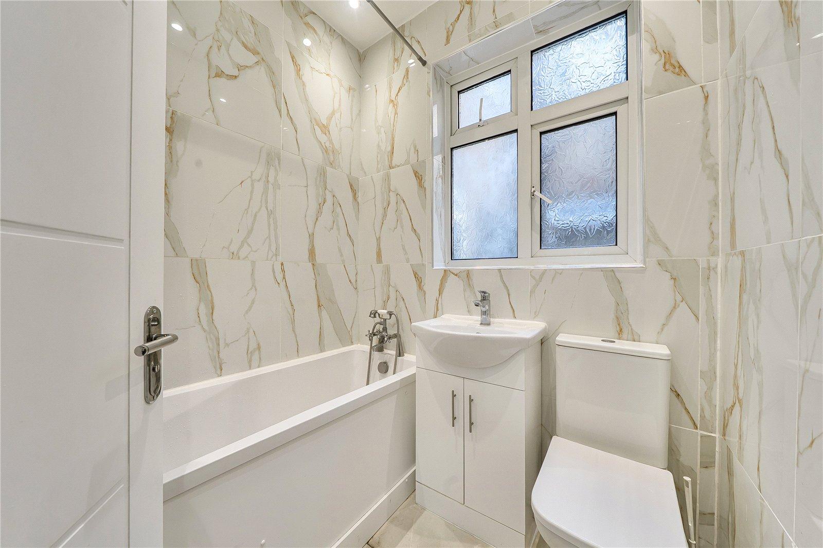 2 bedroom property for sale in Sydenham | Robinson Jackson