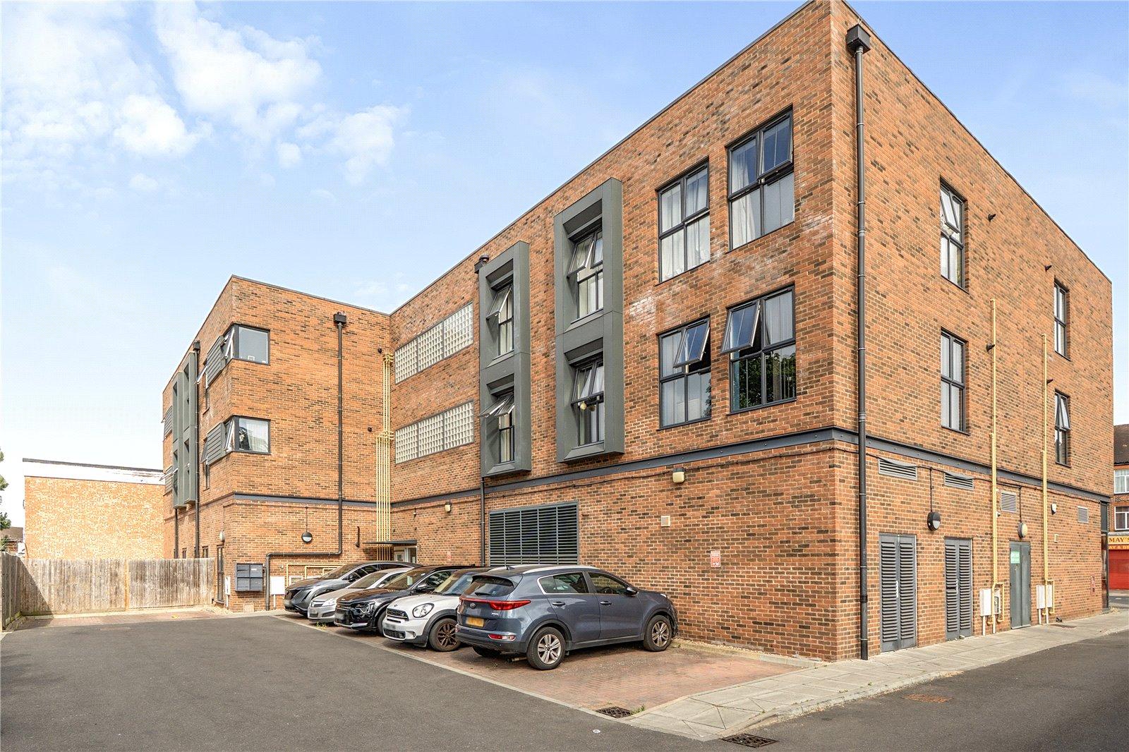 2 bedroom property for sale in Beckenham | Robinson Jackson
