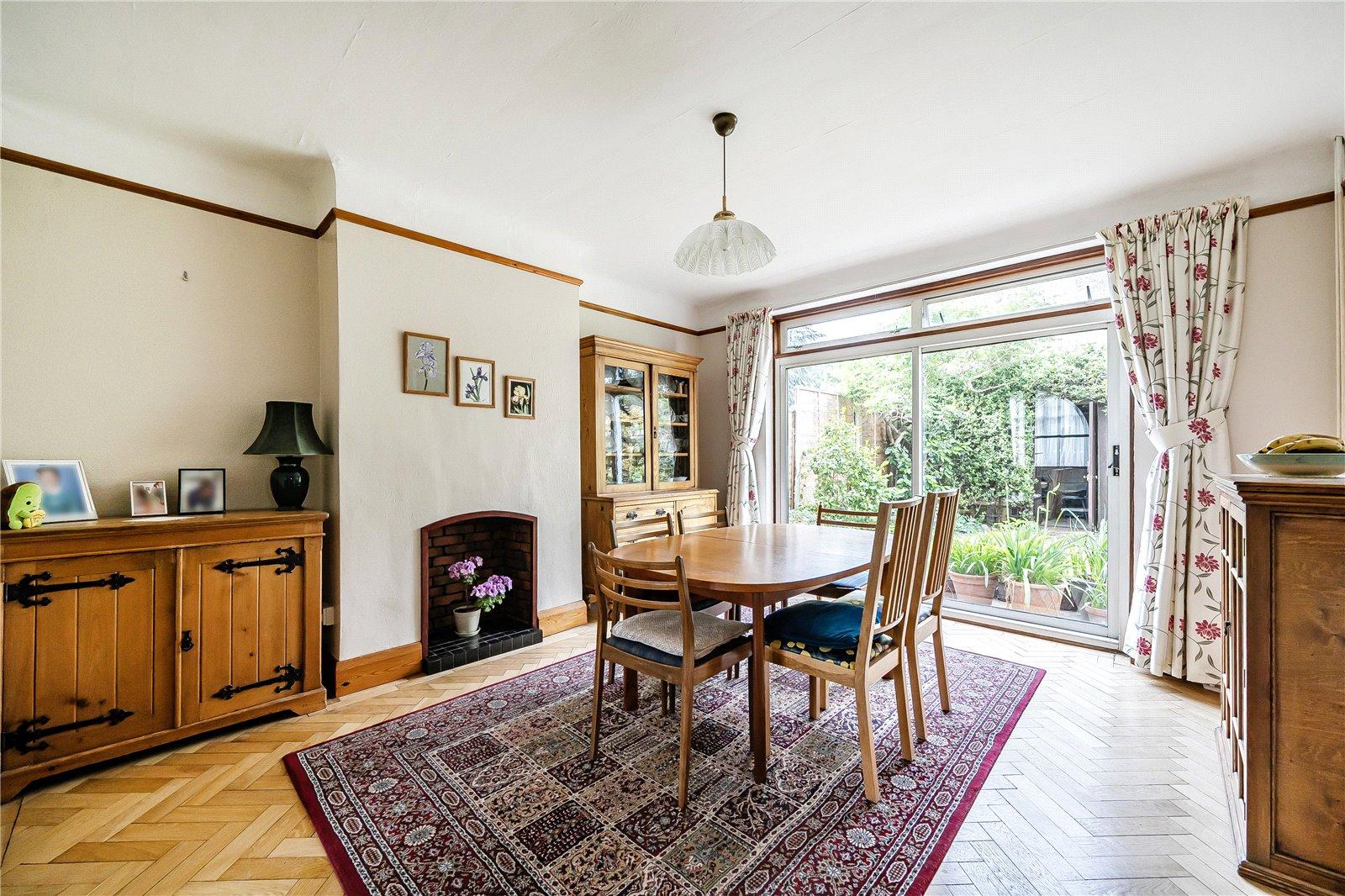 4 bedroom house for sale in London | Robinson Jackson