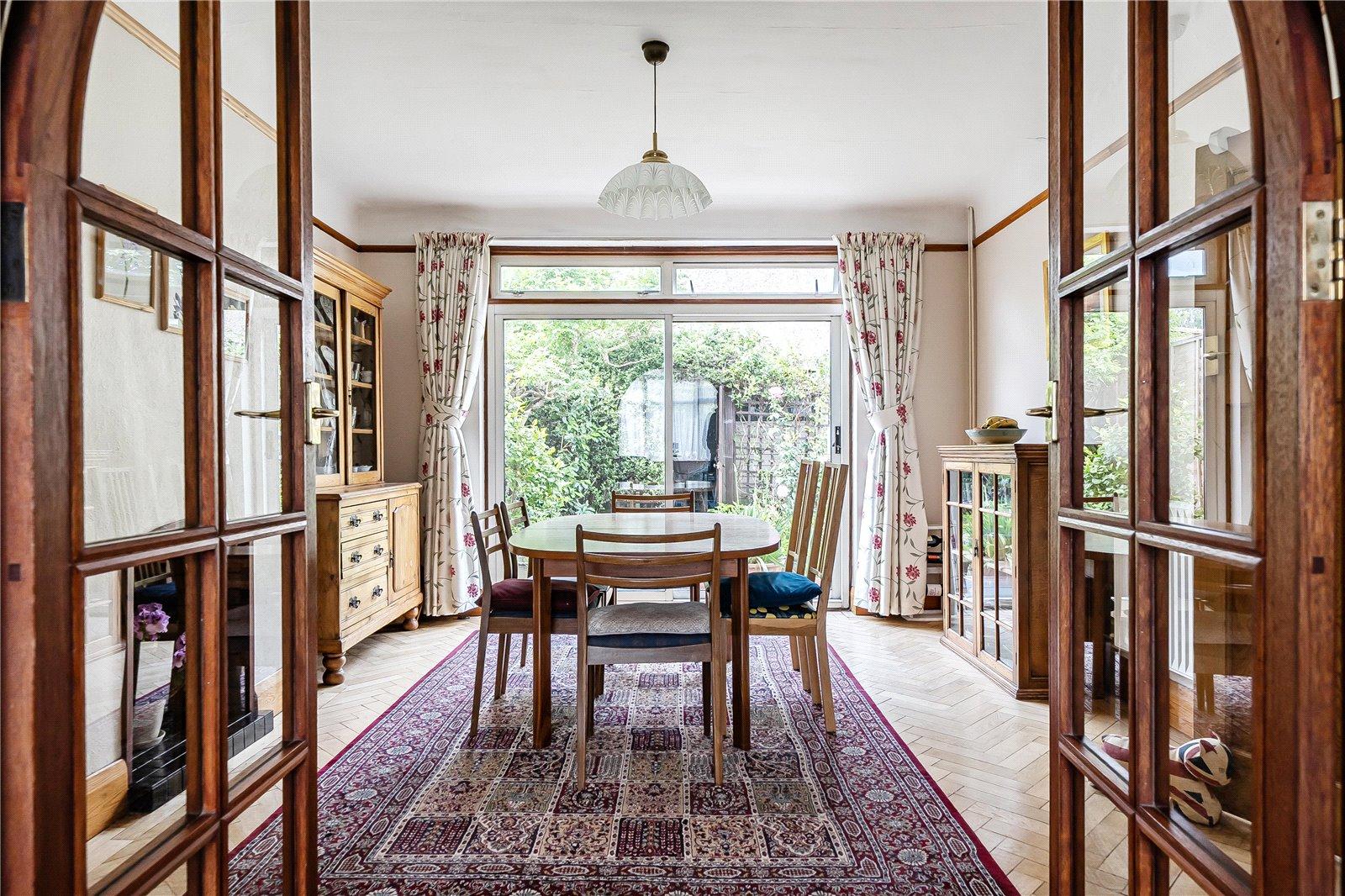 4 bedroom house for sale in London | Robinson Jackson