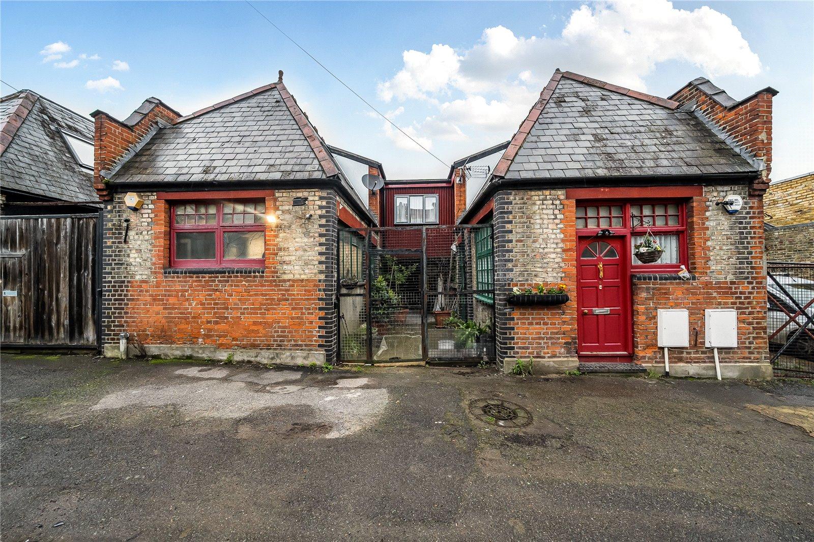 5 bedroom house for sale in Queensthorpe Road | Robinson Jackson
