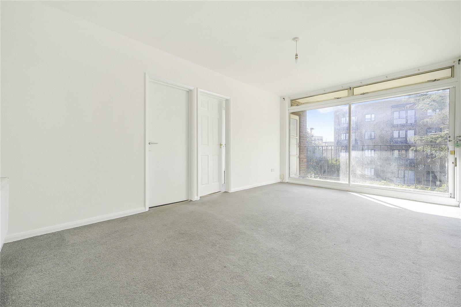 2 bedroom property for sale in London | Robinson Jackson