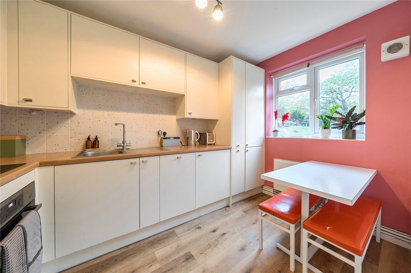1 bedroom property for sale in London | Robinson Jackson