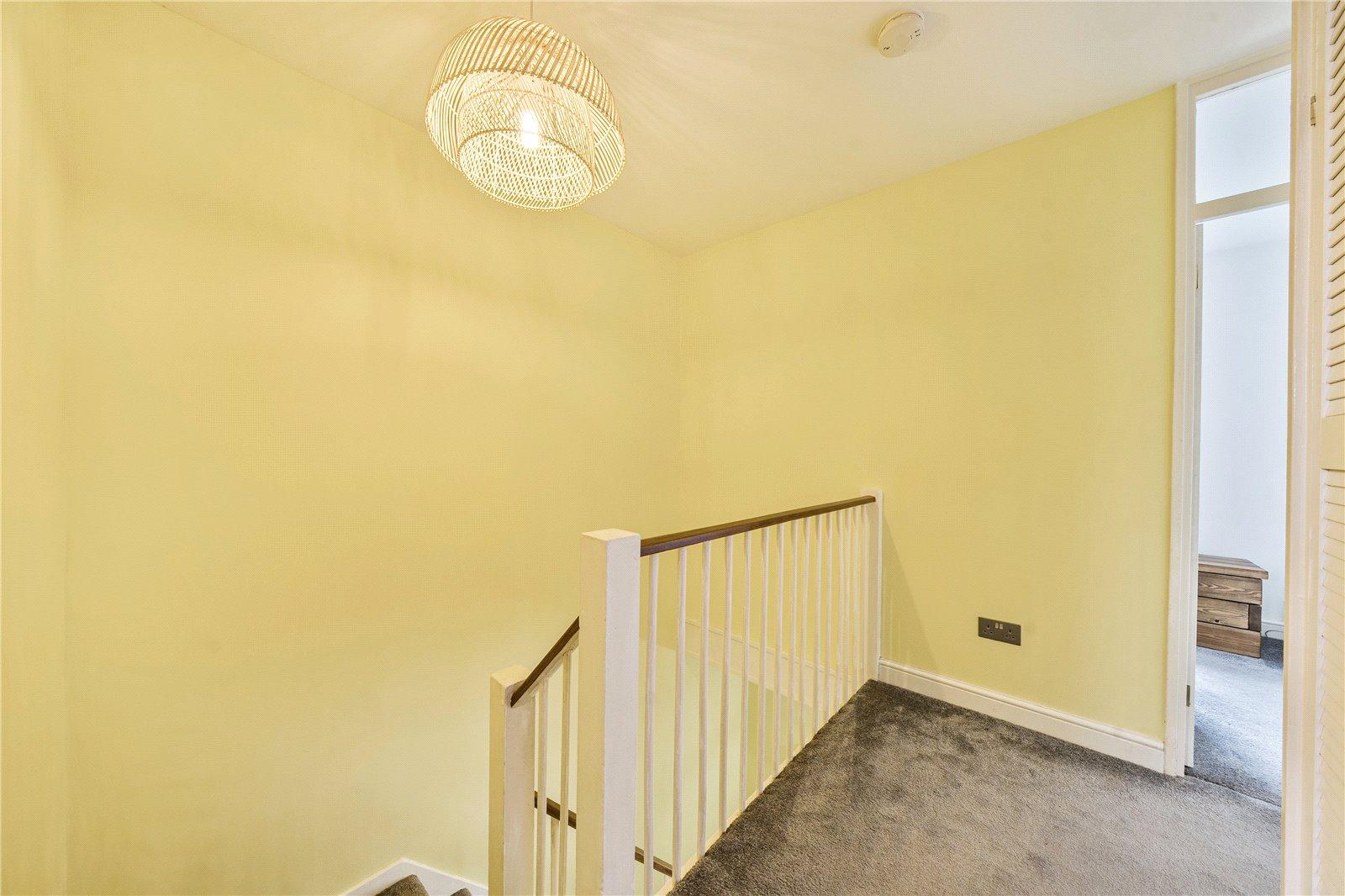 3 bedroom house for sale in London | Robinson Jackson