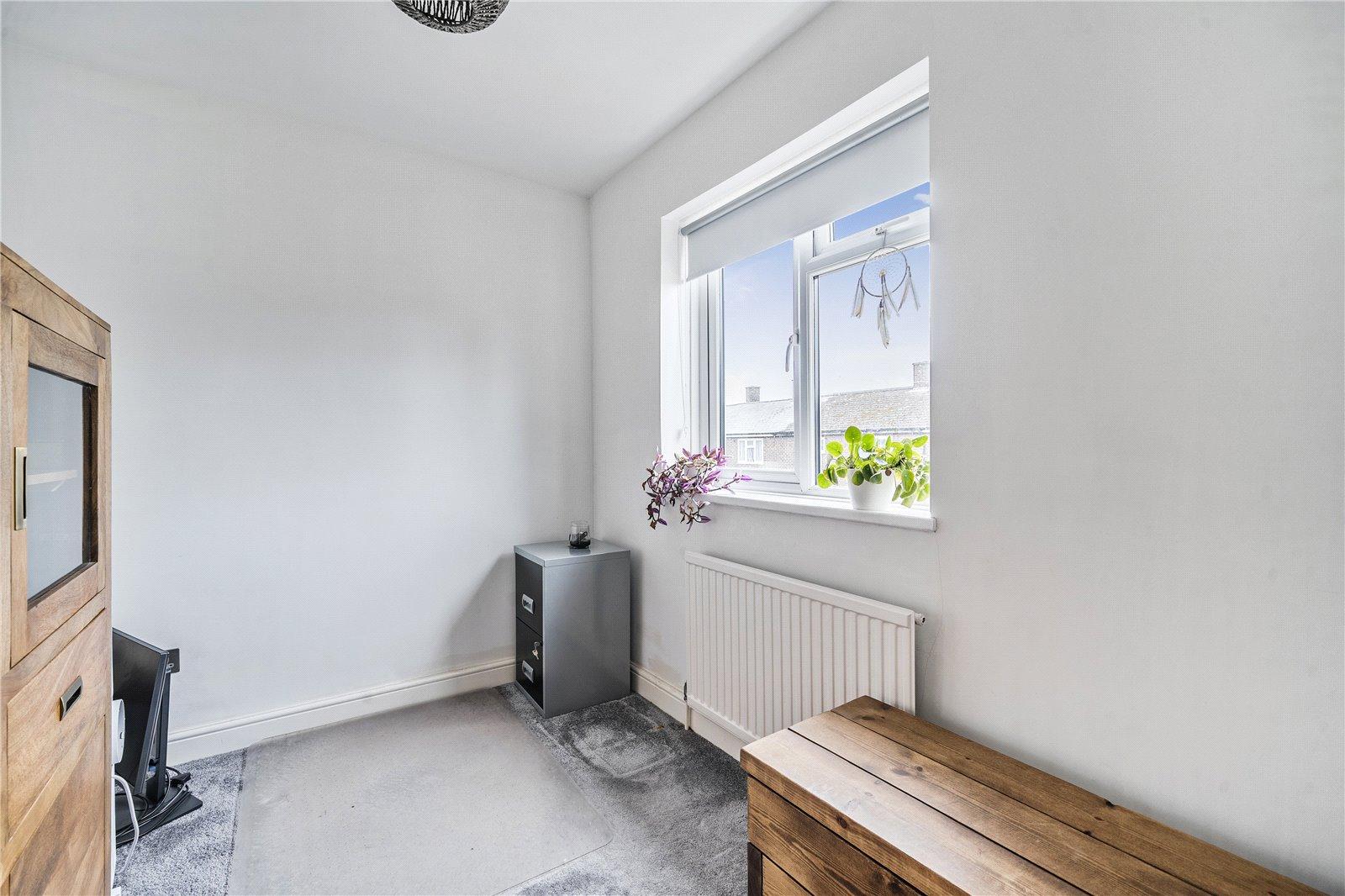 3 bedroom house for sale in London | Robinson Jackson