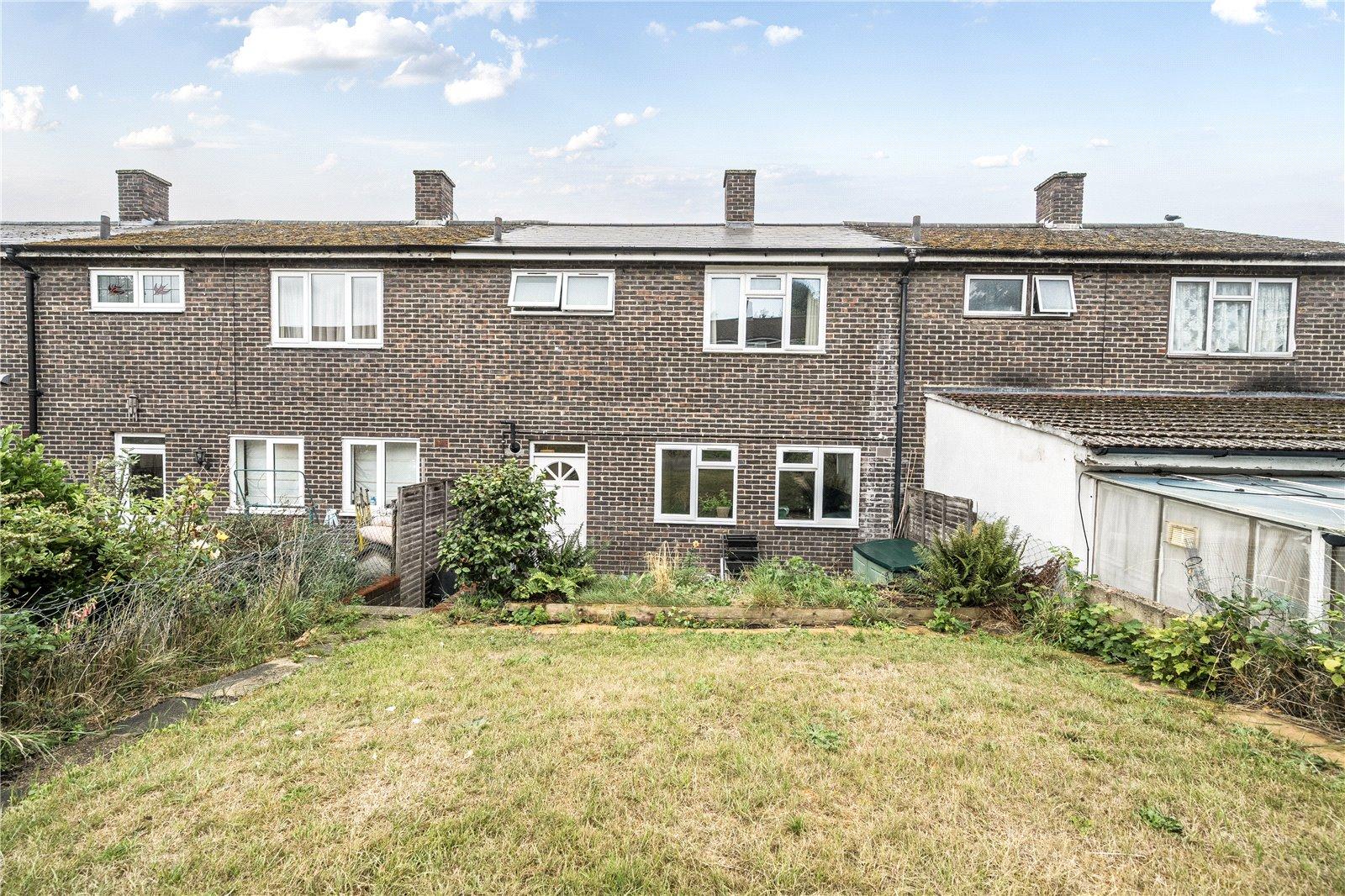 3 bedroom house for sale in London | Robinson Jackson