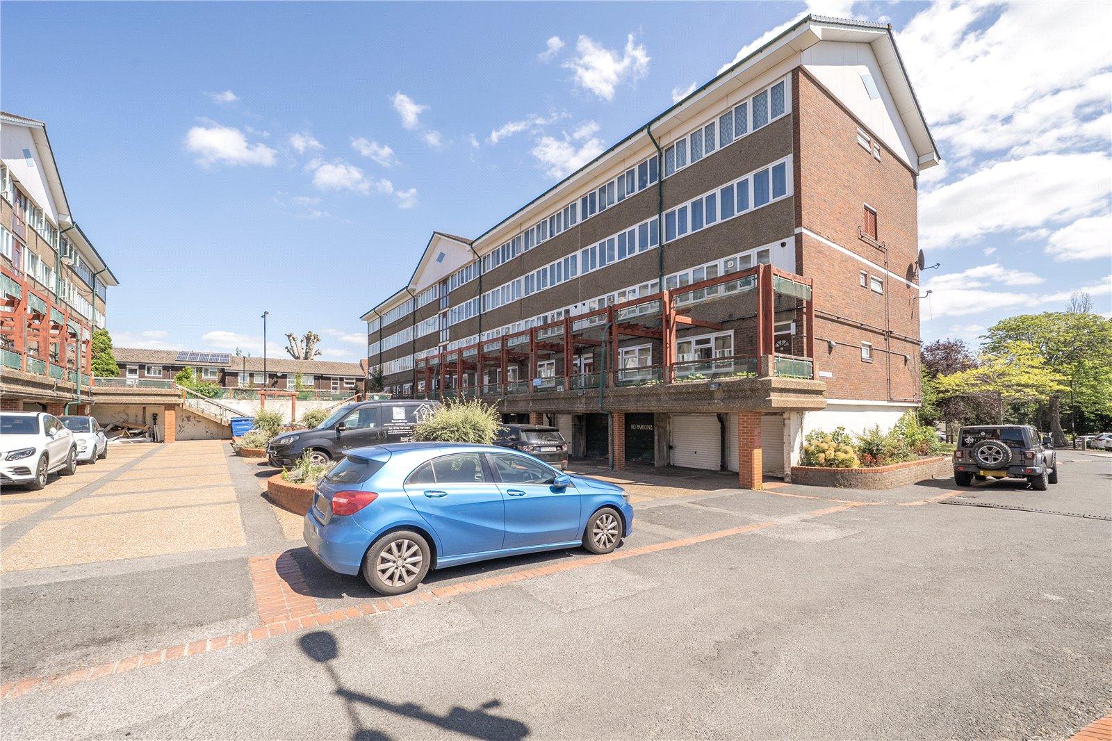 2 bedroom property for sale in Sydenham | Robinson Jackson