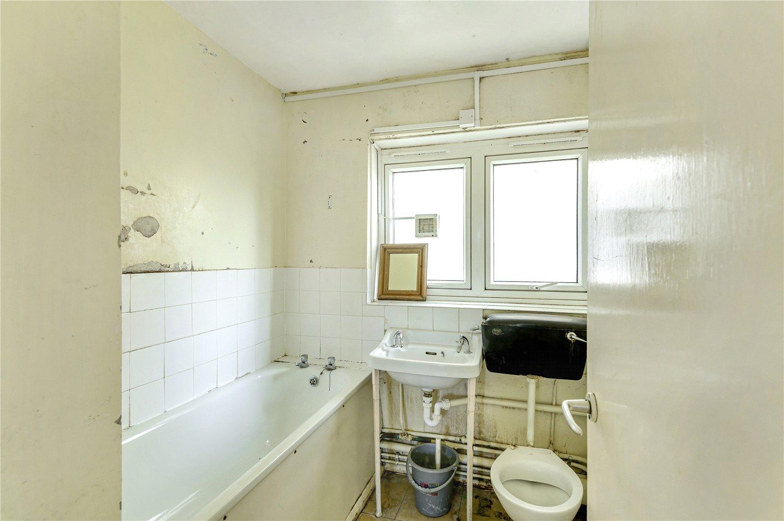 1 bedroom property for sale in London | Robinson Jackson