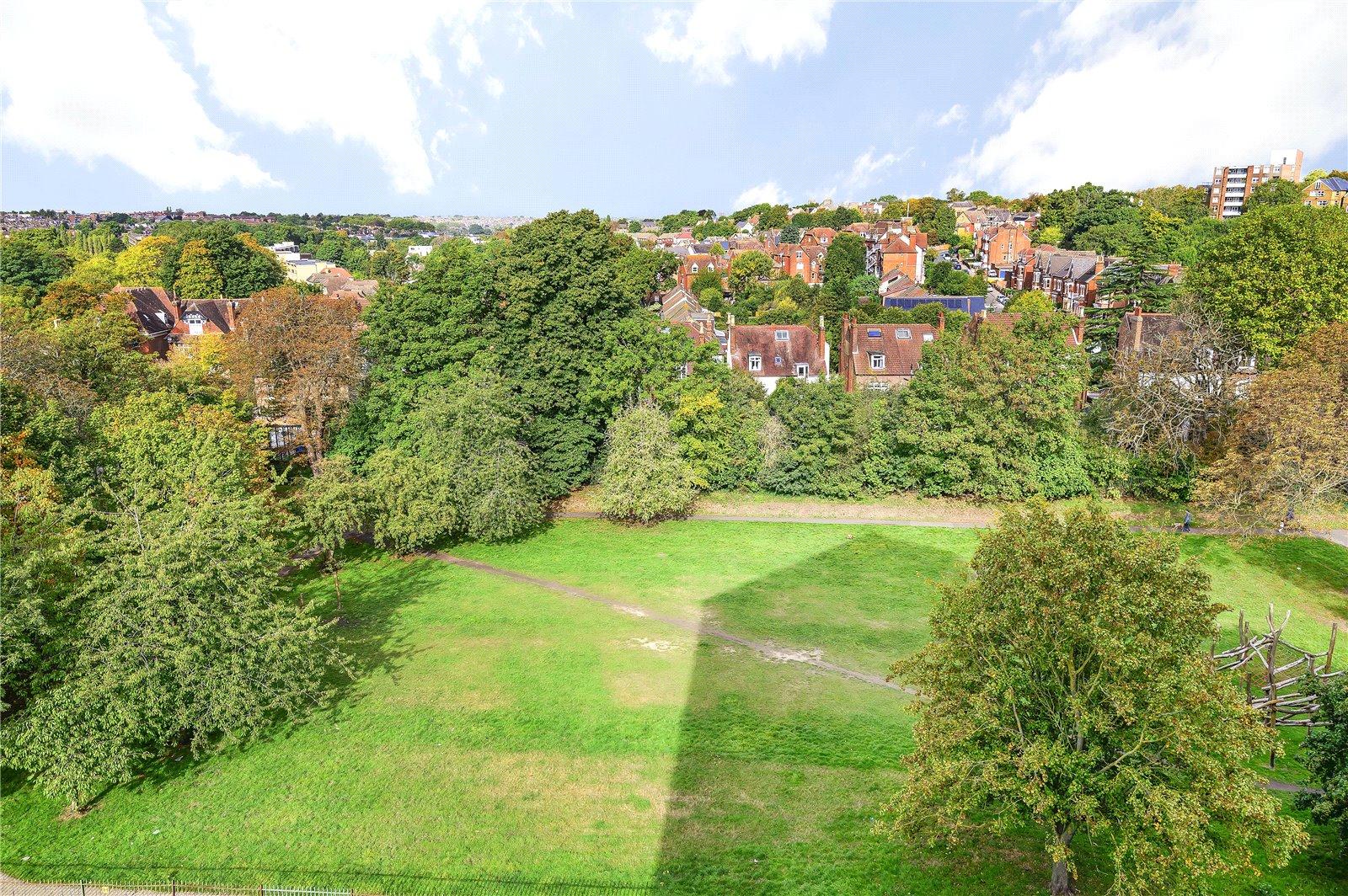 1 bedroom property for sale in London | Robinson Jackson