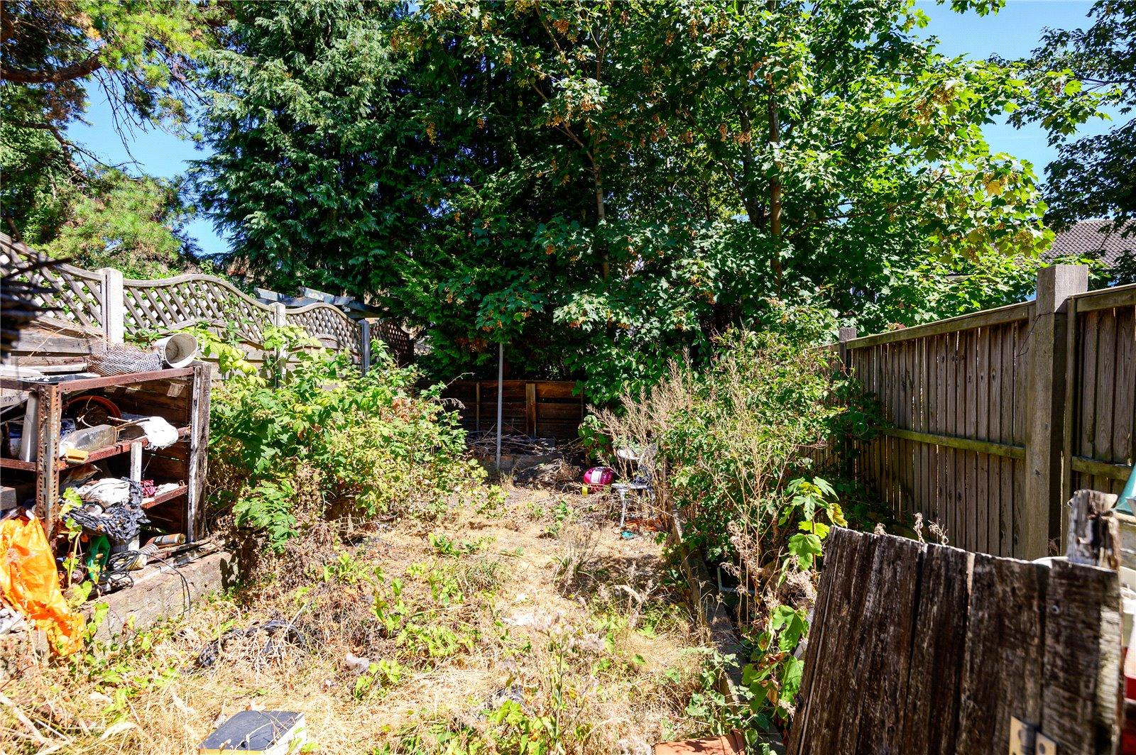 3 bedroom house for sale in London | Robinson Jackson