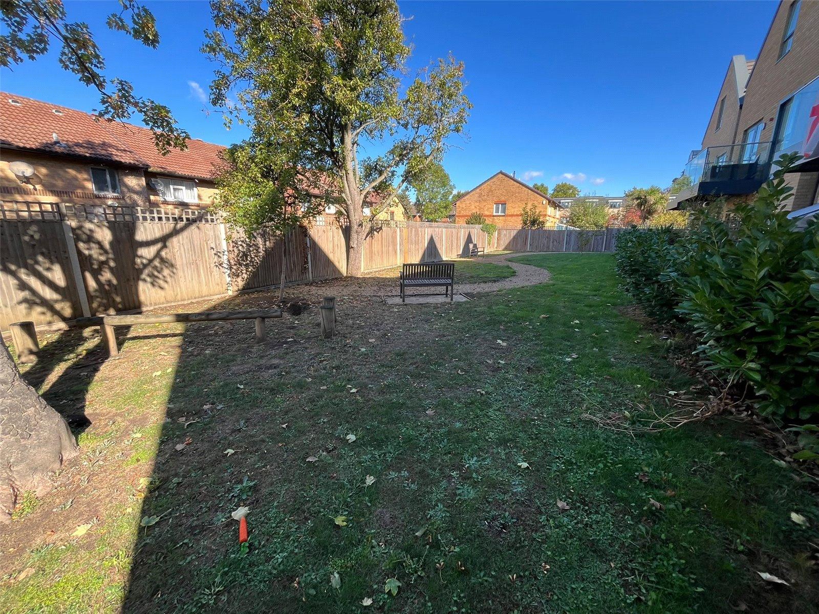 3 bedroom property for sale in South Norwood | Robinson Jackson