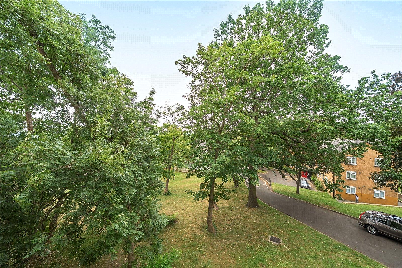 2 bedroom property for sale in  | Robinson Jackson