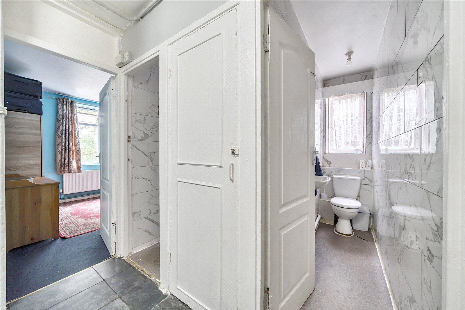 2 bedroom property for sale in  | Robinson Jackson