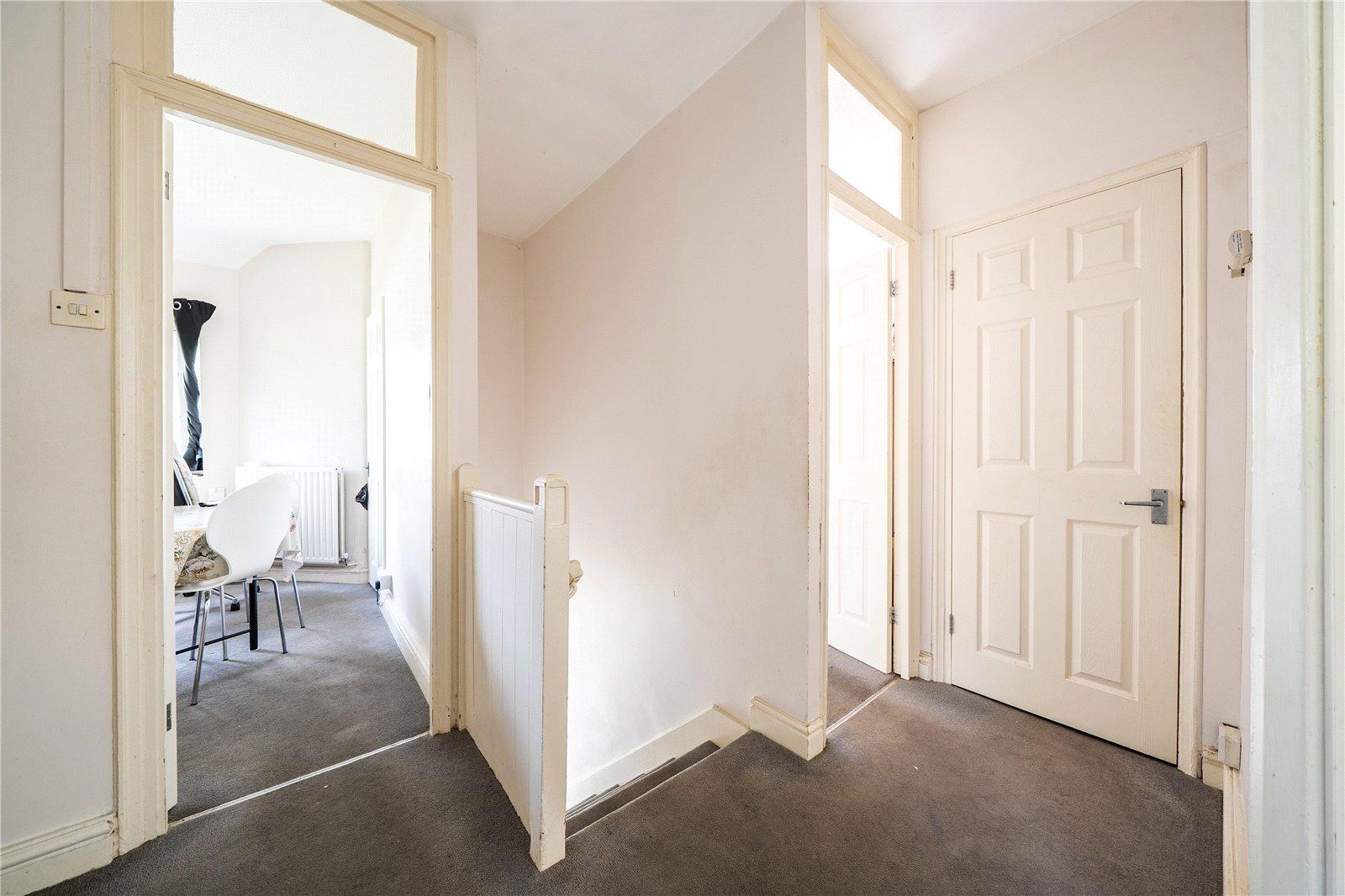 2 bedroom property for sale in West Norwood | Robinson Jackson