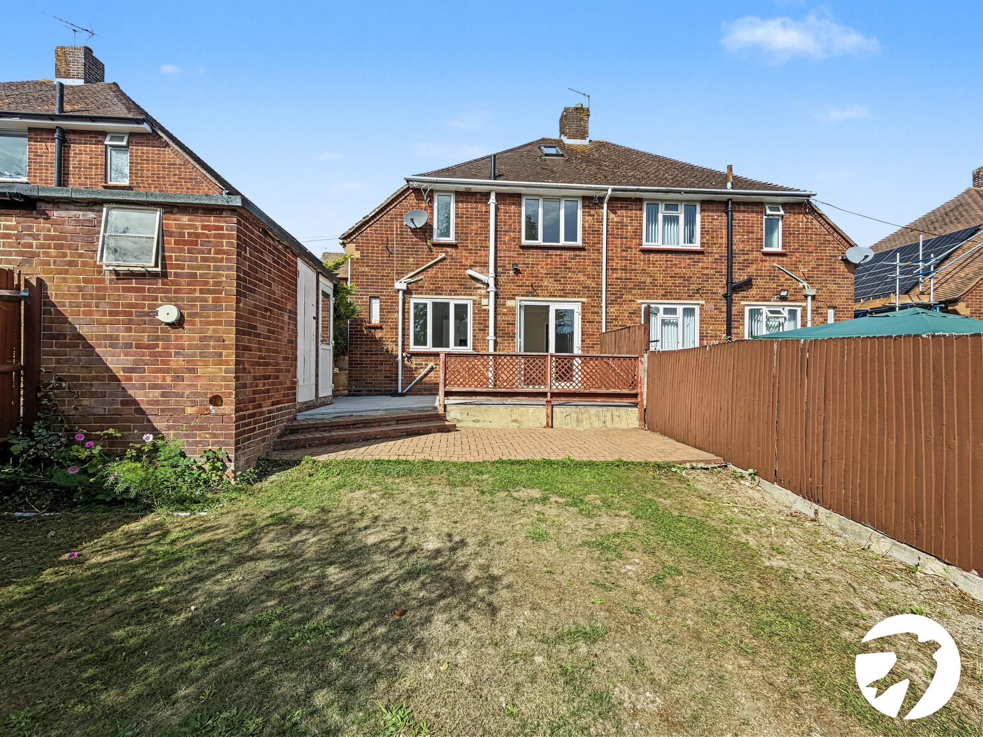 2 bedroom house for sale in Wayfield | Robinson Michael & Jackson