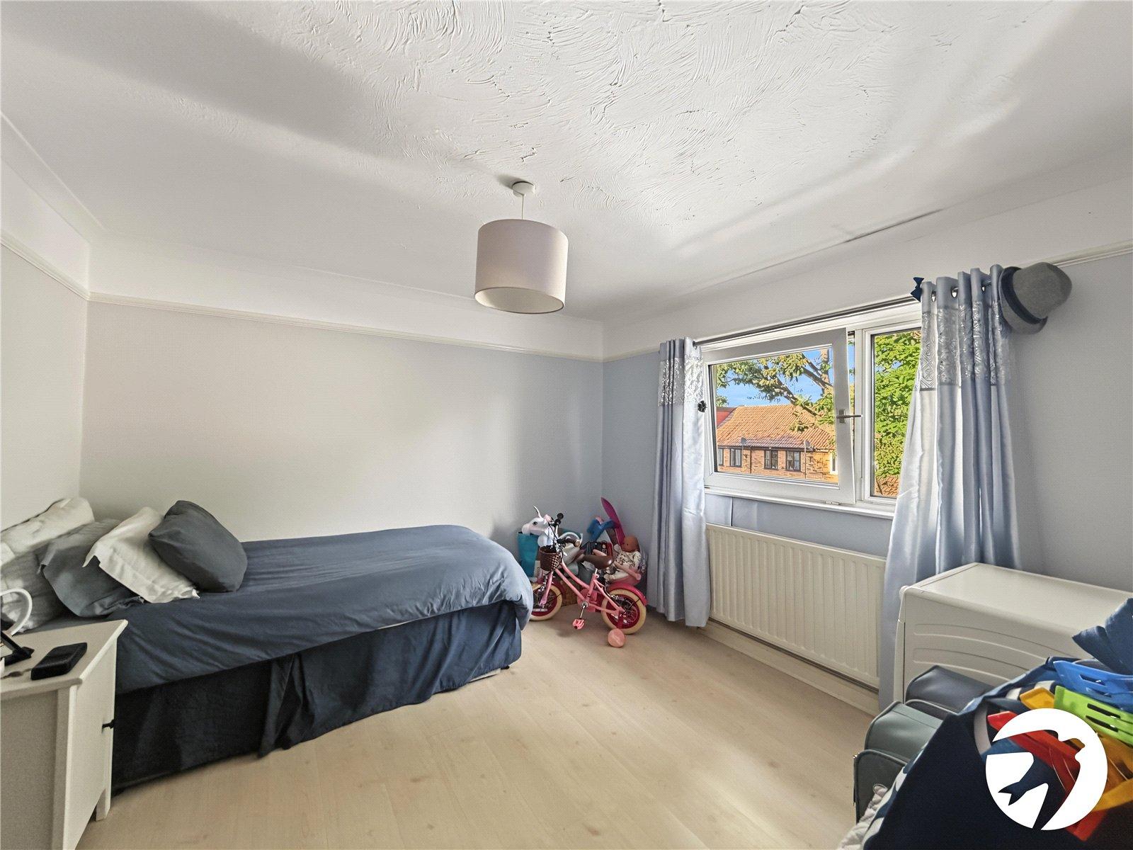 2 bedroom property for sale in Chatham | Robinson Michael & Jackson