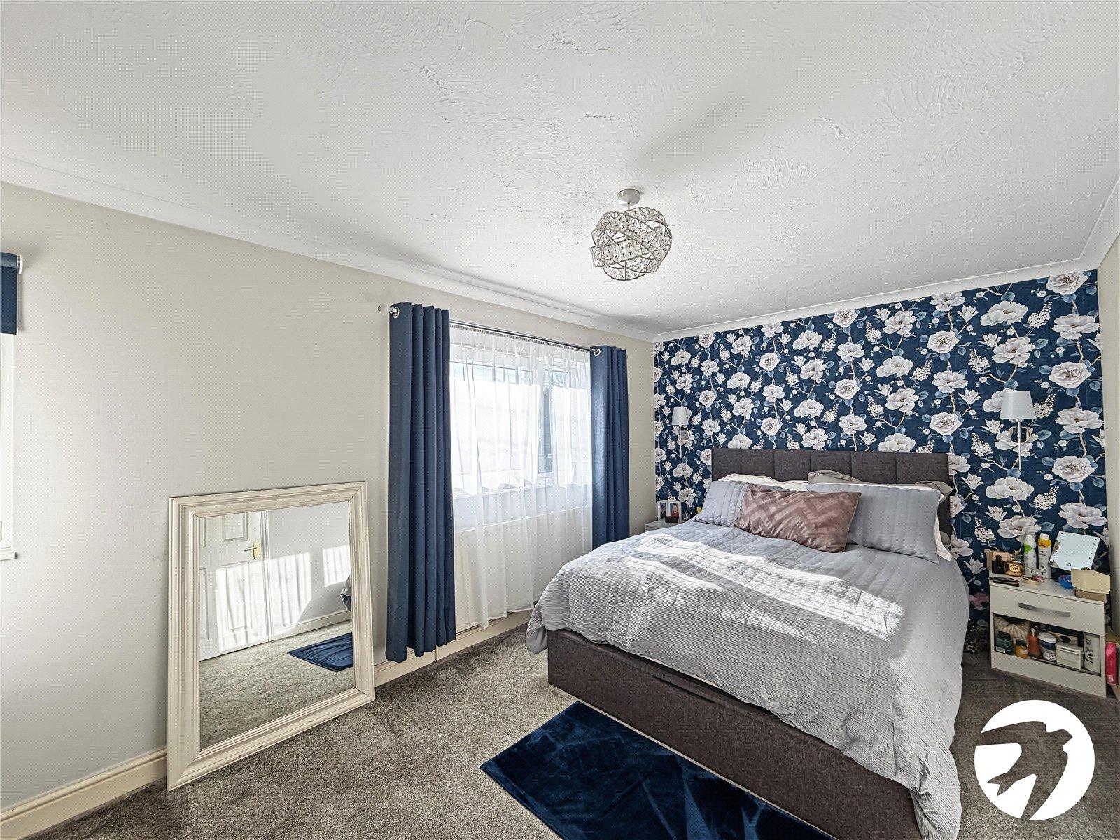 2 bedroom property for sale in Chatham | Robinson Michael & Jackson