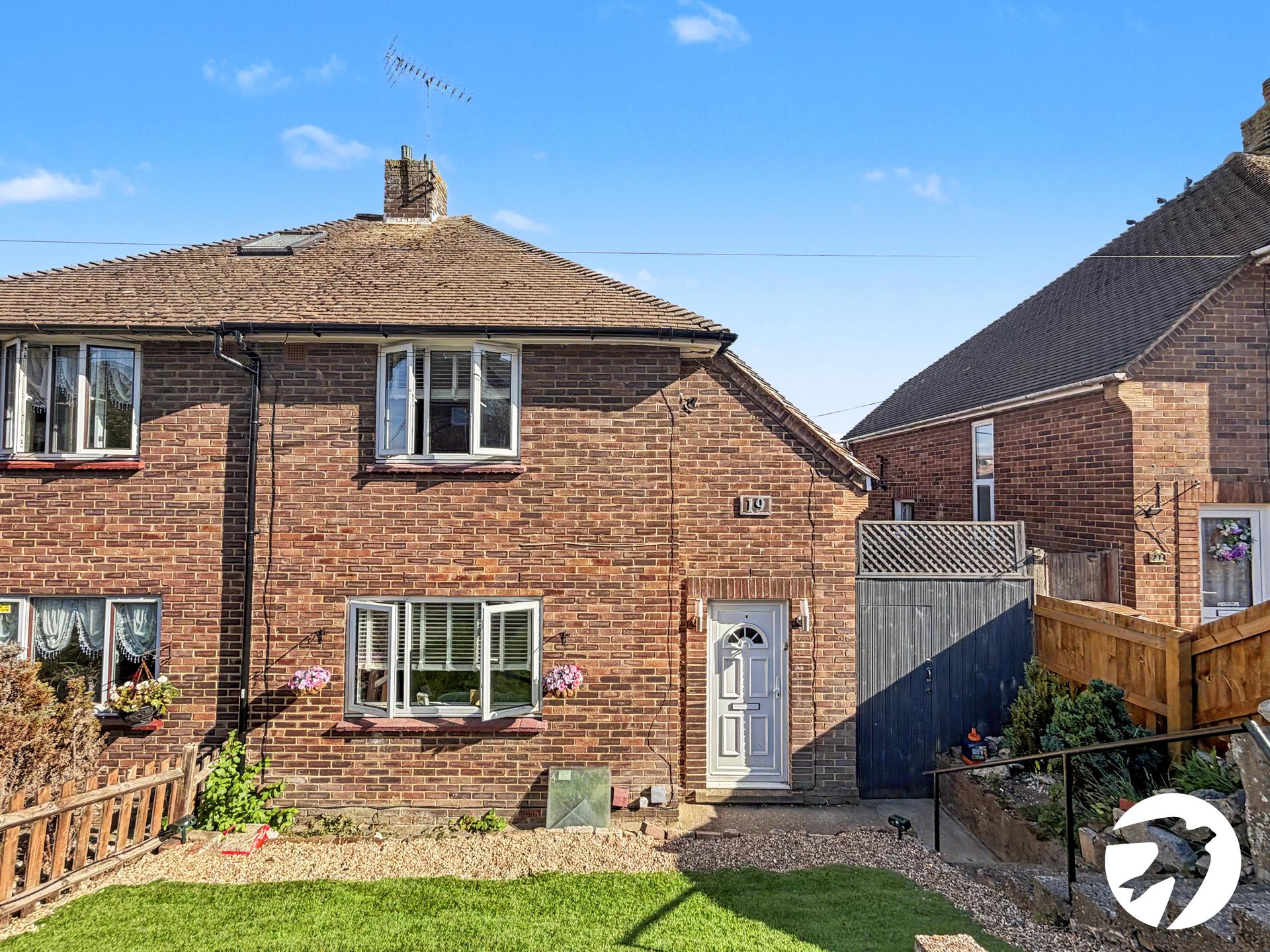 2 bedroom house for sale in Wayfield | Robinson Michael & Jackson