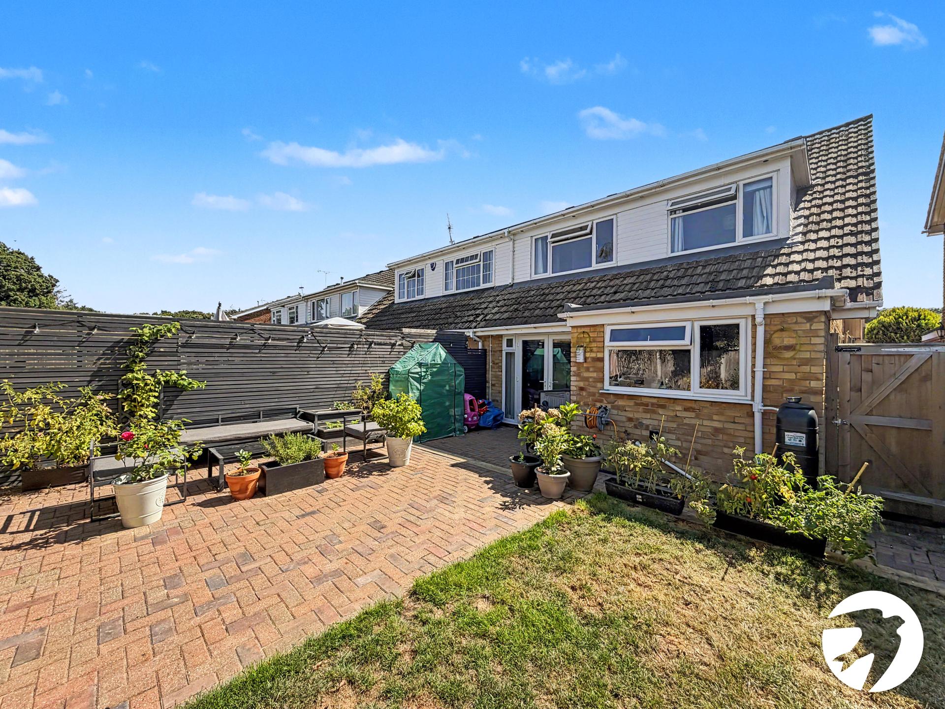4 bedroom house for sale in Walderslade | Robinson Michael & Jackson
