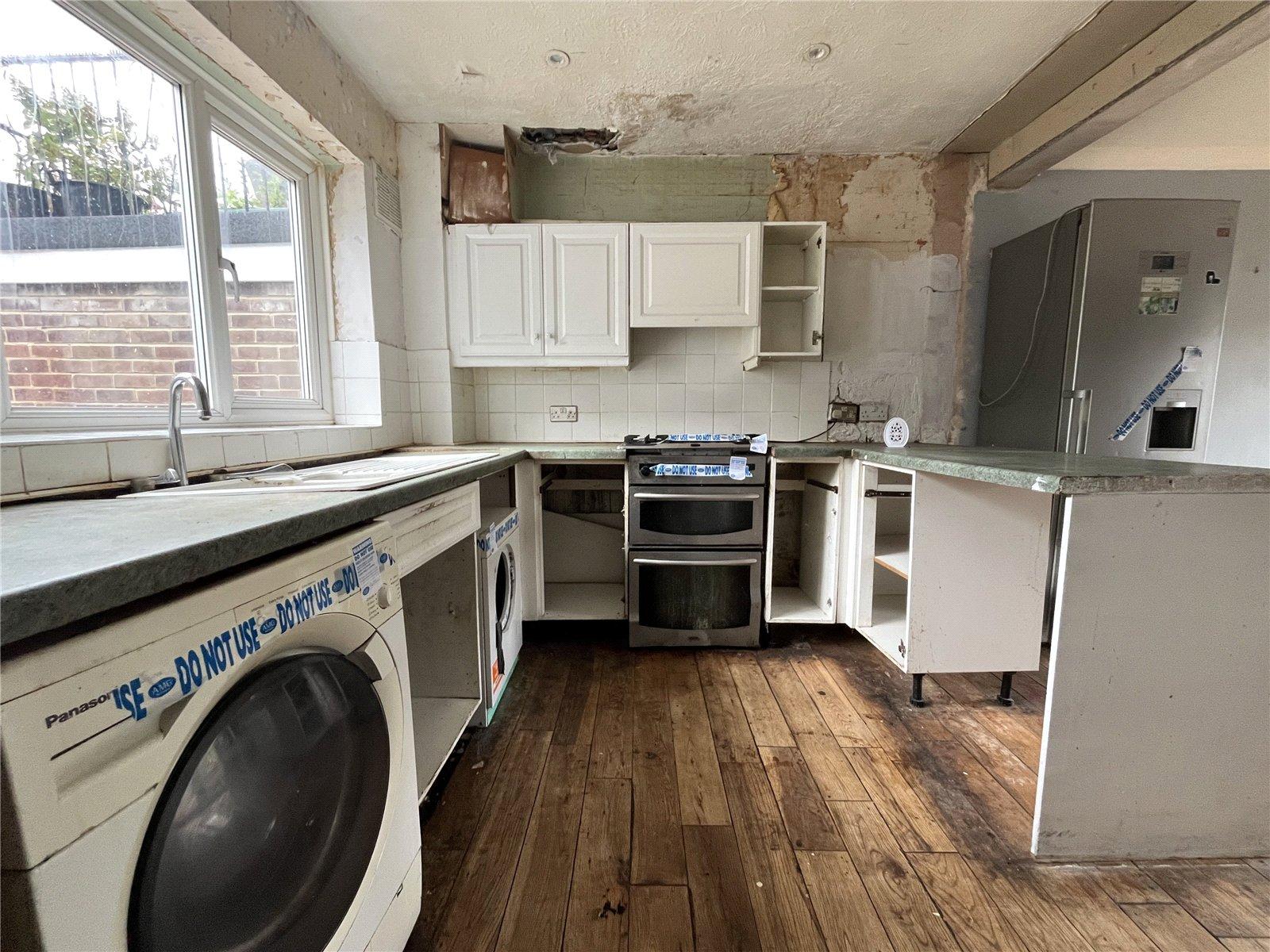 3 bedroom house for sale in Walderslade | Robinson Michael & Jackson