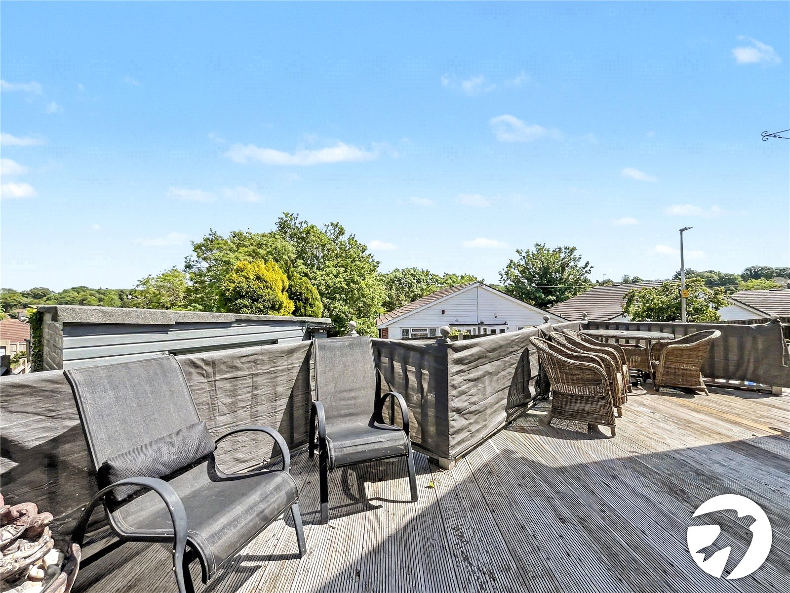 3 bedroom house for sale in Walderslade | Robinson Michael & Jackson