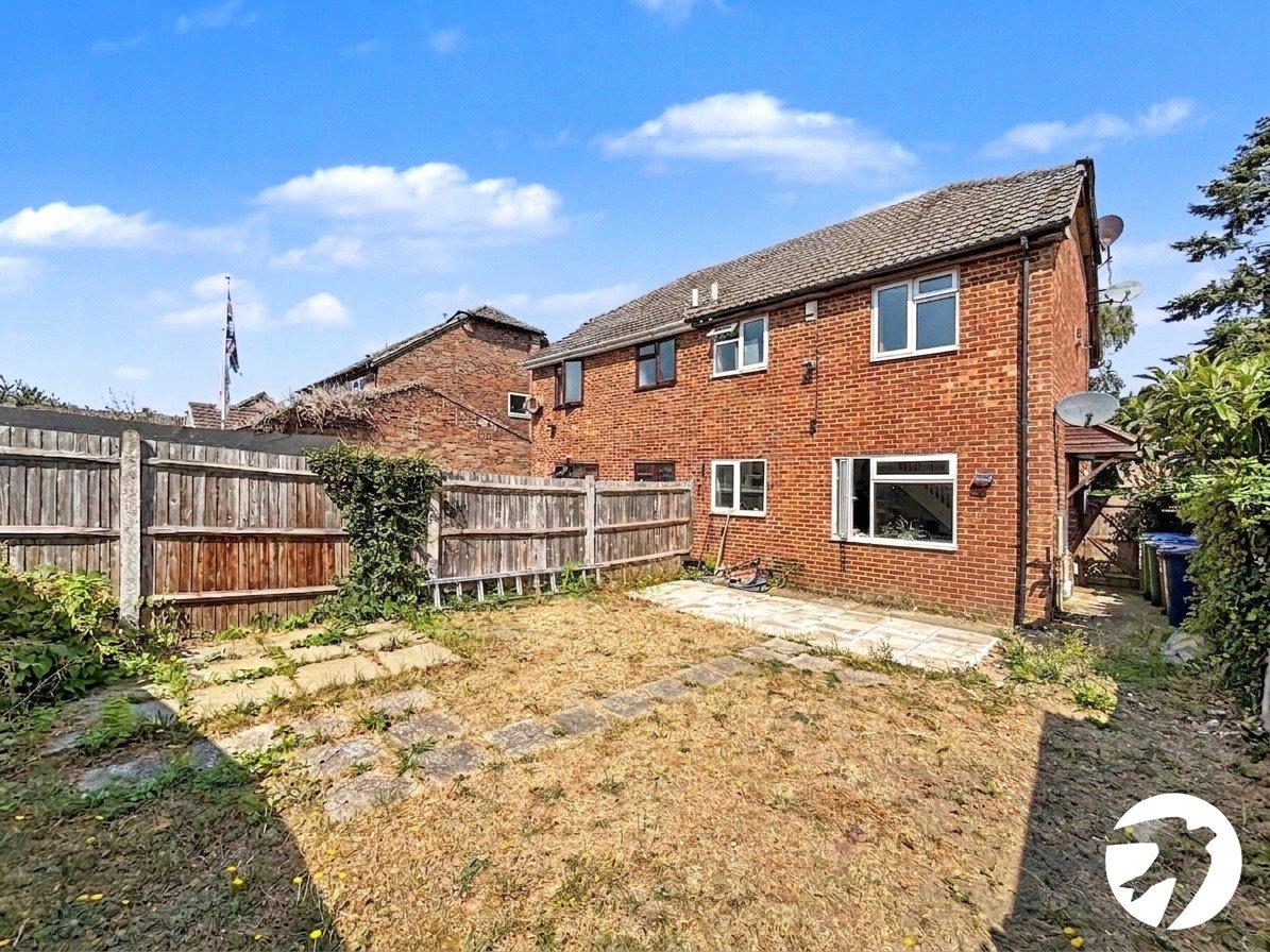 1 bedroom house for sale in Barrington Close | Robinson Michael & Jackson