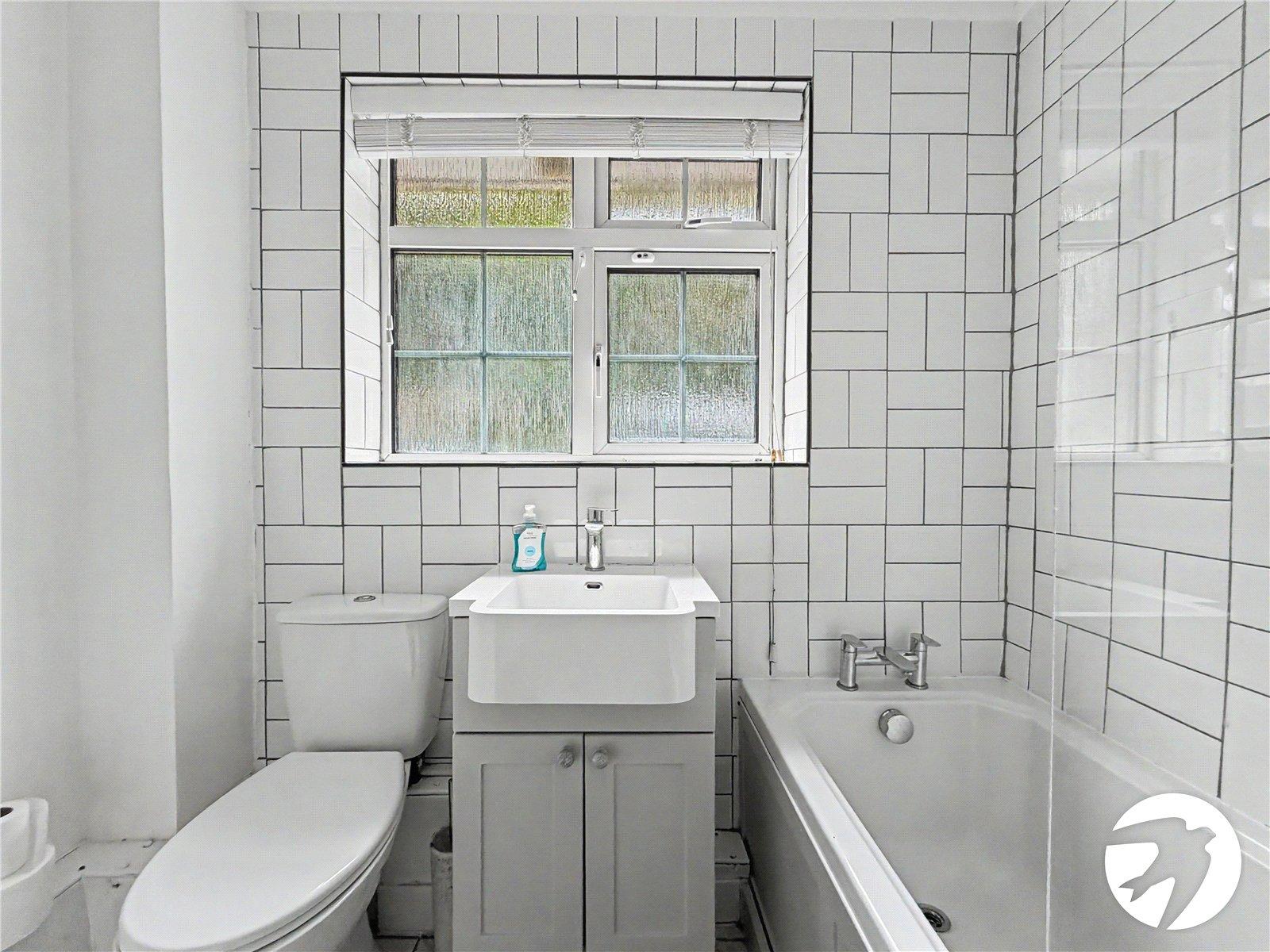 3 bedroom house for sale in Davis Estate | Robinson Michael & Jackson