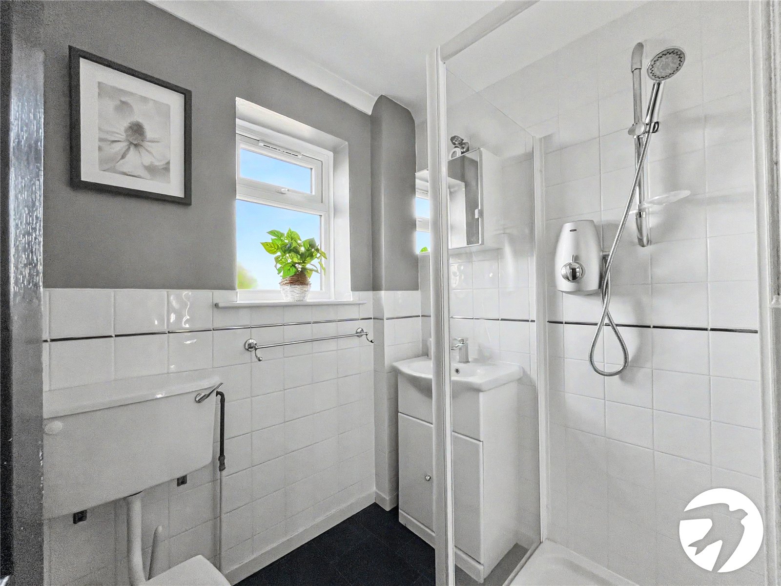 4 bedroom house for sale in Walderslade | Robinson Michael & Jackson